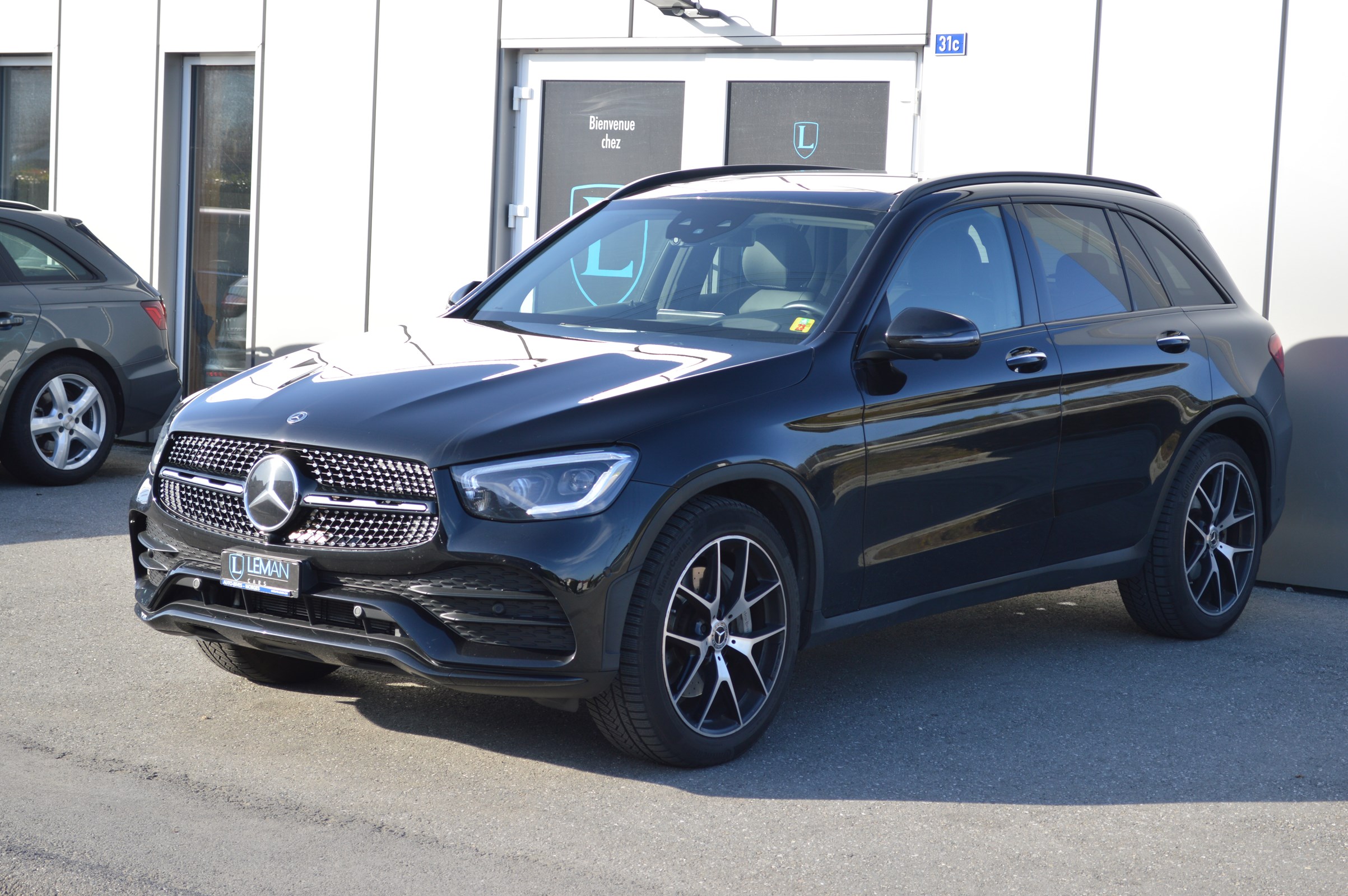 MERCEDES-BENZ GLC 200 AMG Line 4Matic 9G-Tronic