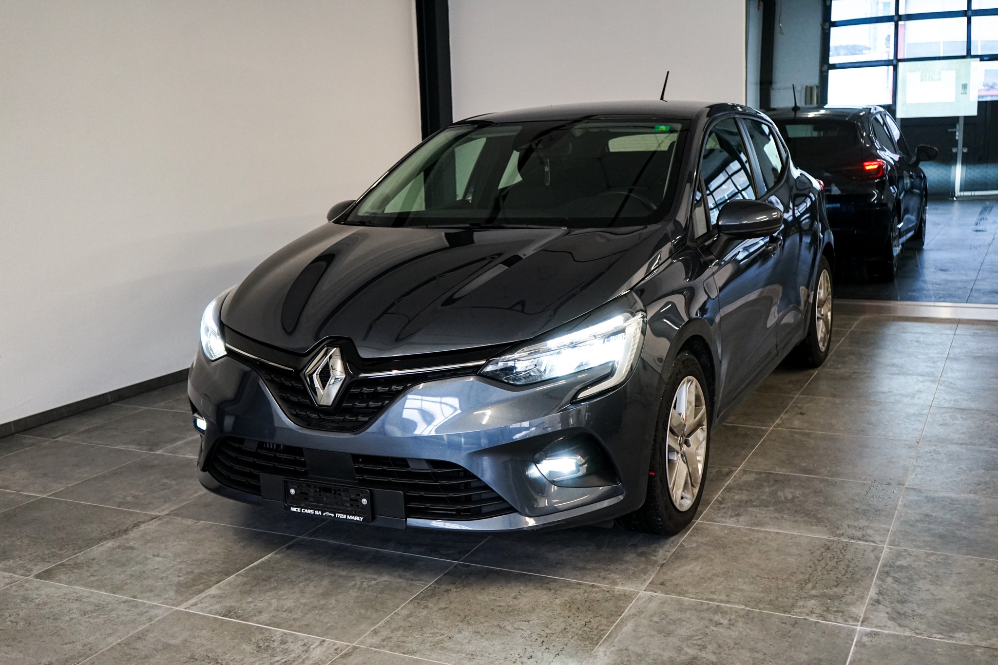 RENAULT Clio 1.0 Zen CVT