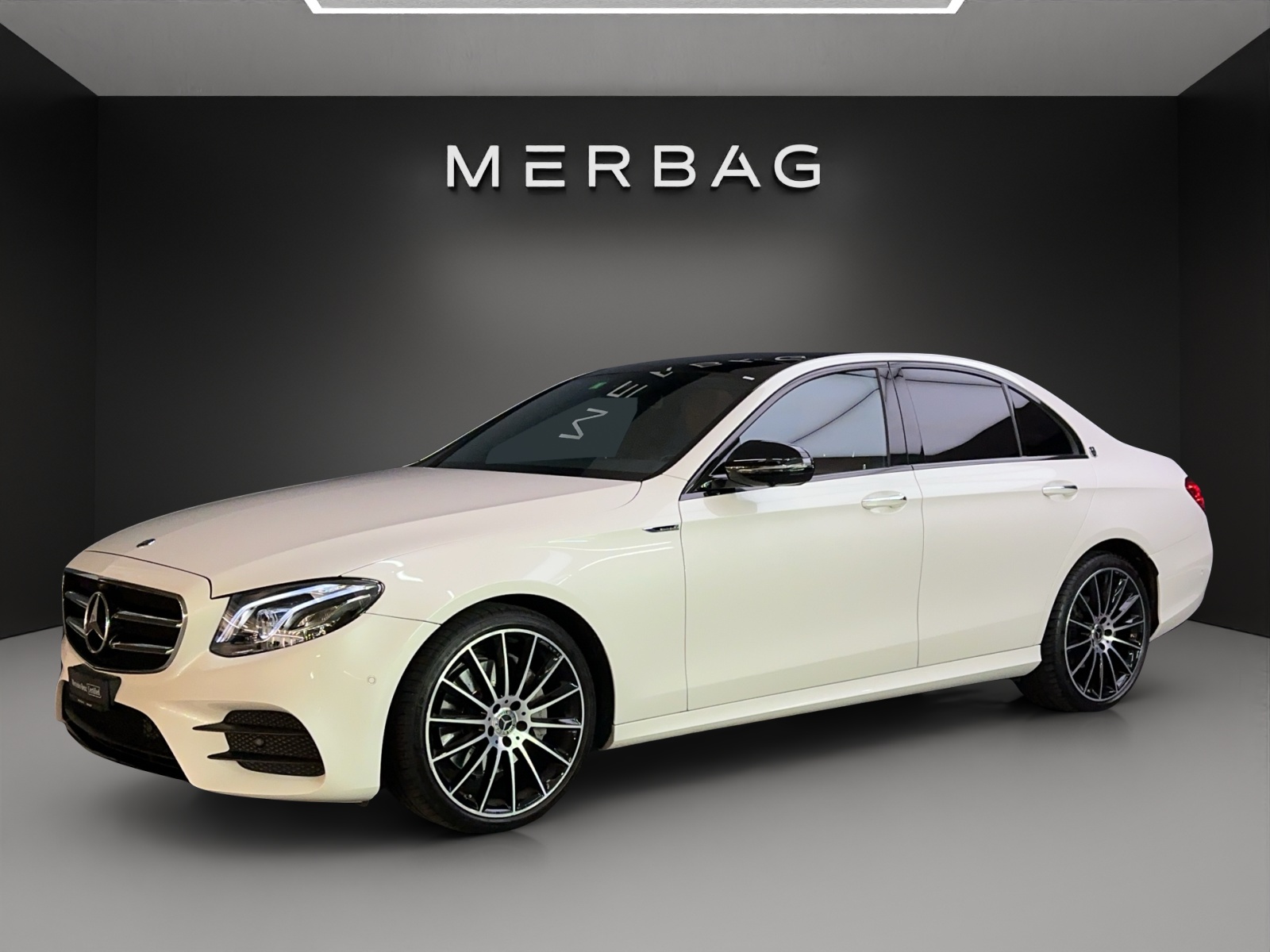 MERCEDES-BENZ E 220 d Swiss Star AMG 4M