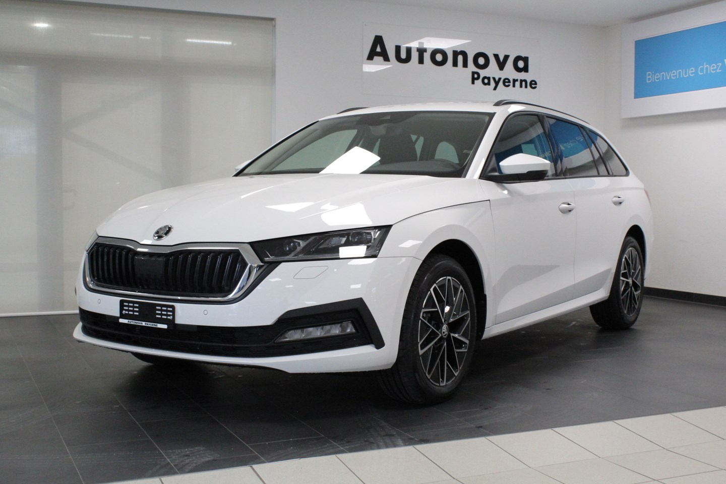 SKODA Octavia Combi 1.0 TSI mHEV DSG Ambition