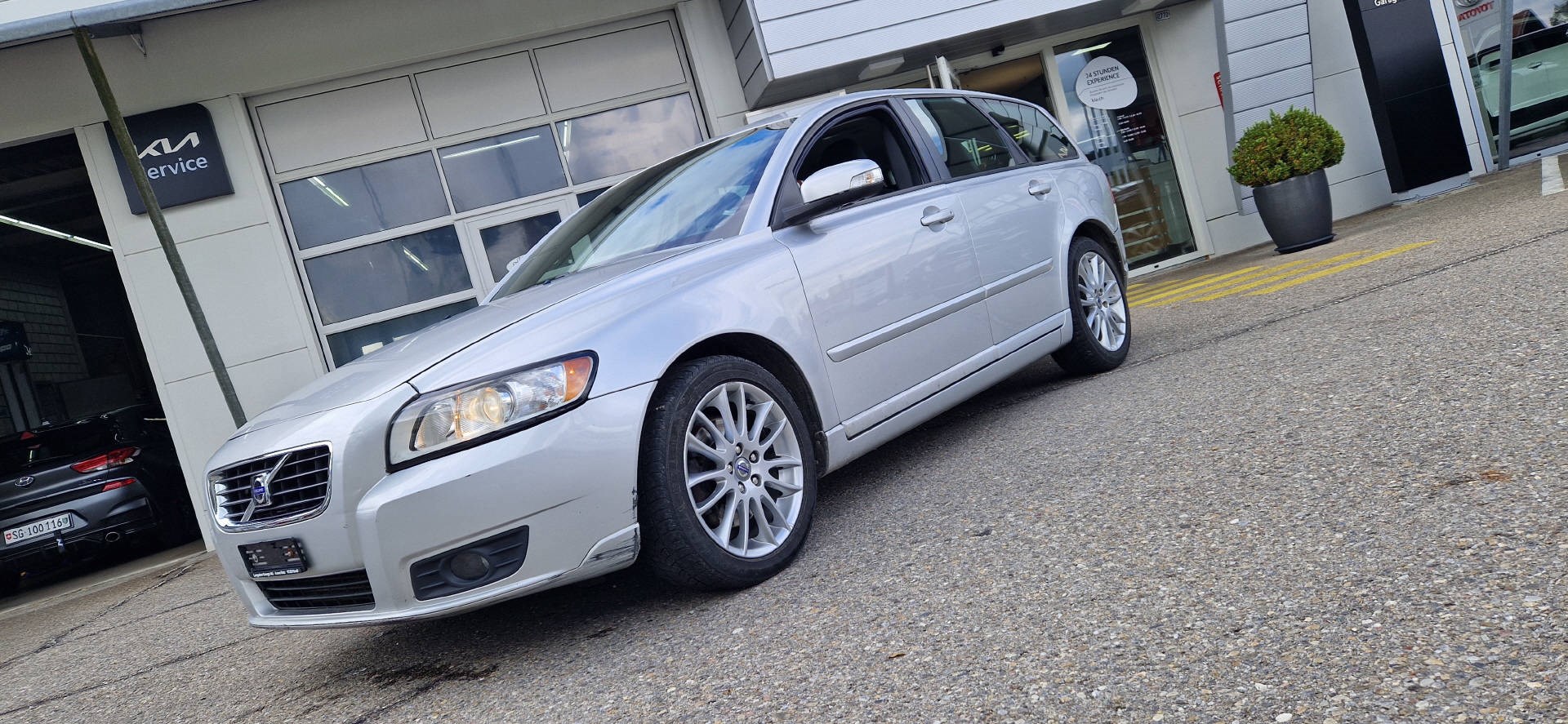 VOLVO V50 2.0 D Stockholm II Momentum