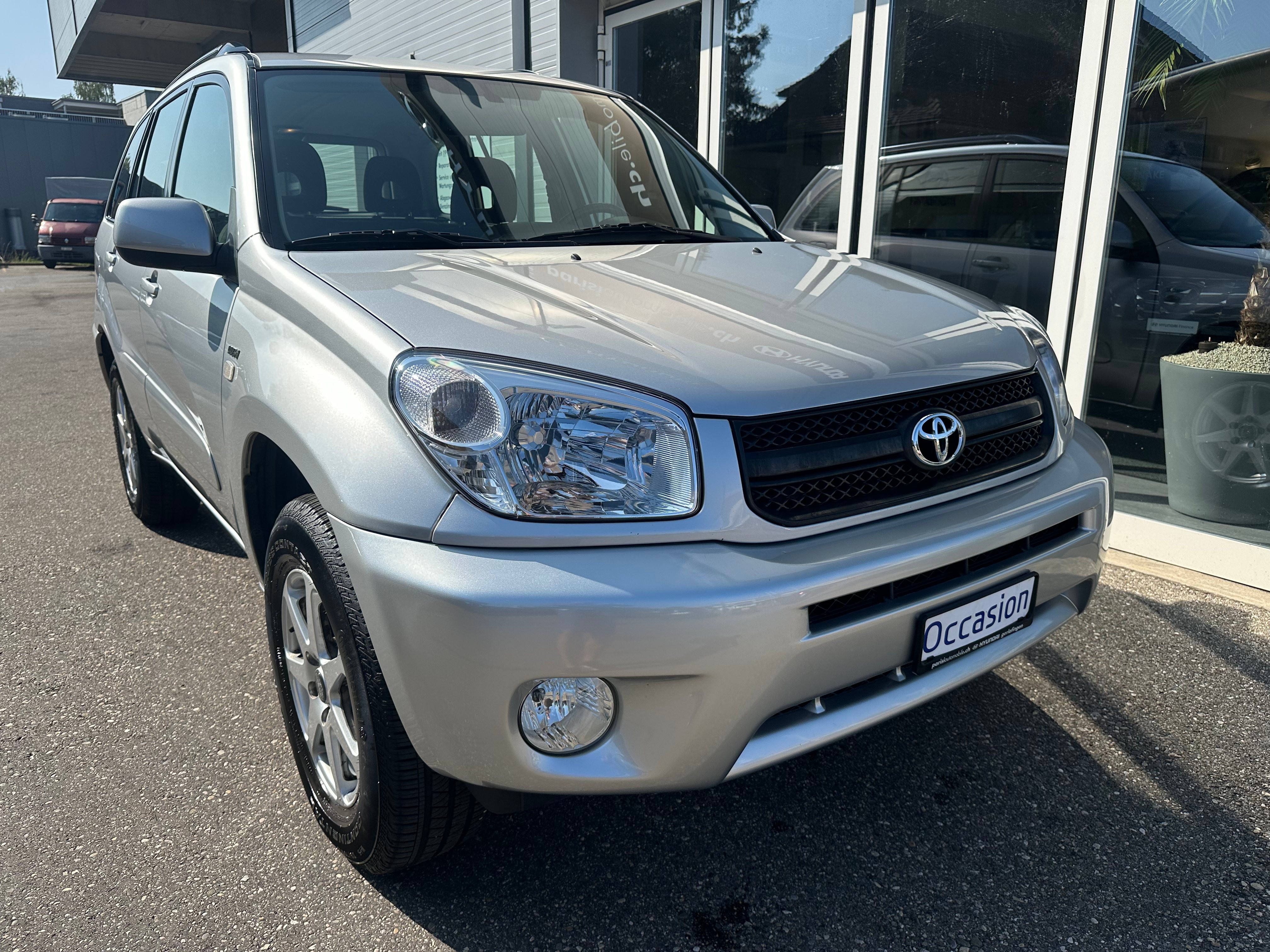 TOYOTA RAV-4 2.0 16V Linea Luna