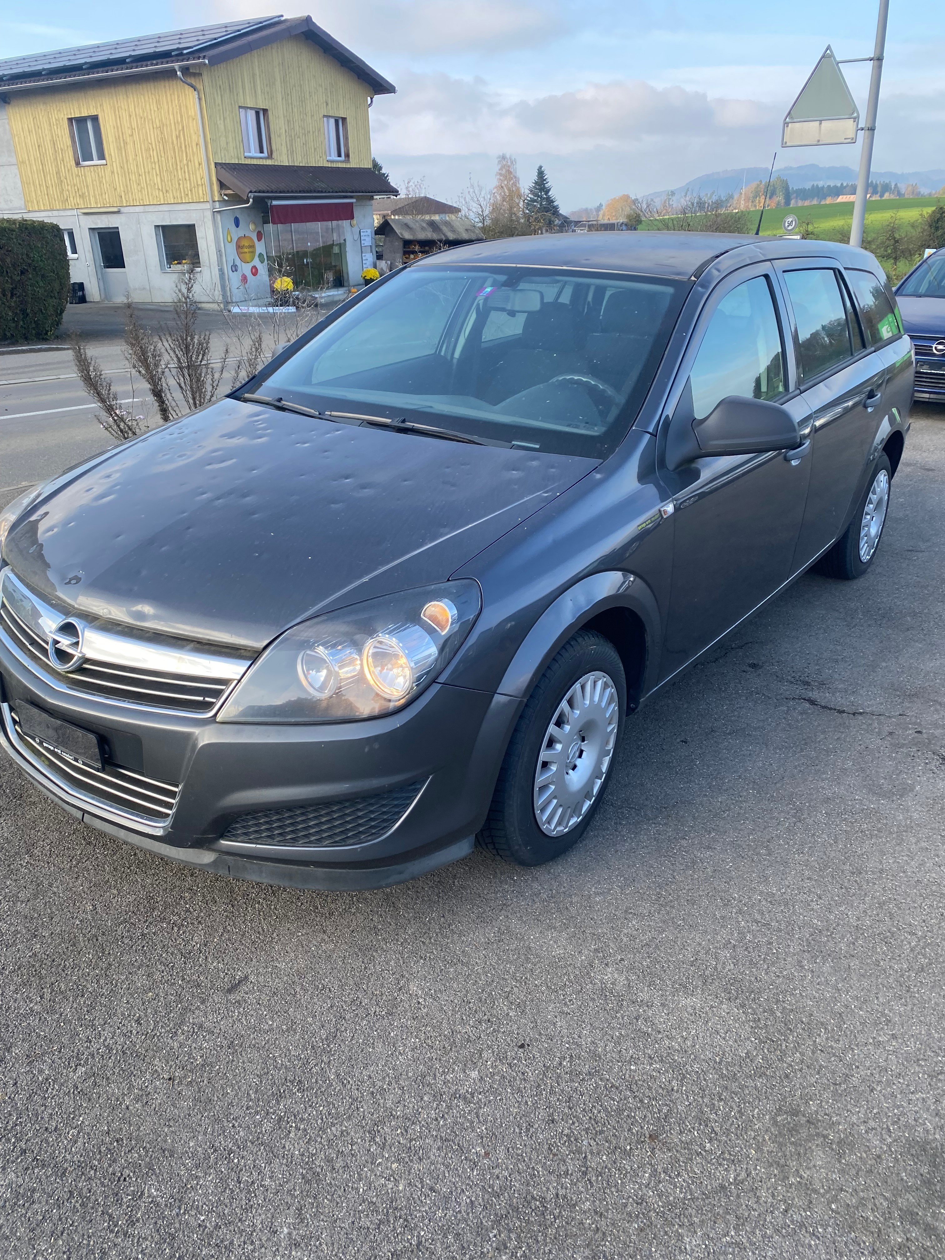 OPEL Astra Caravan 1.8i 16V Enjoy