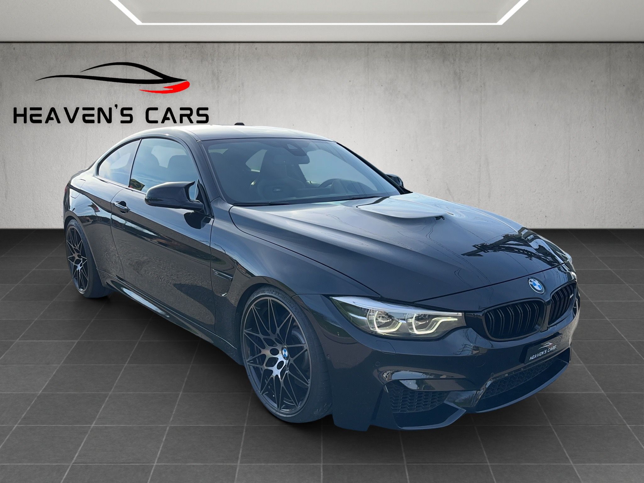 BMW M4 Coupé Competition DKG