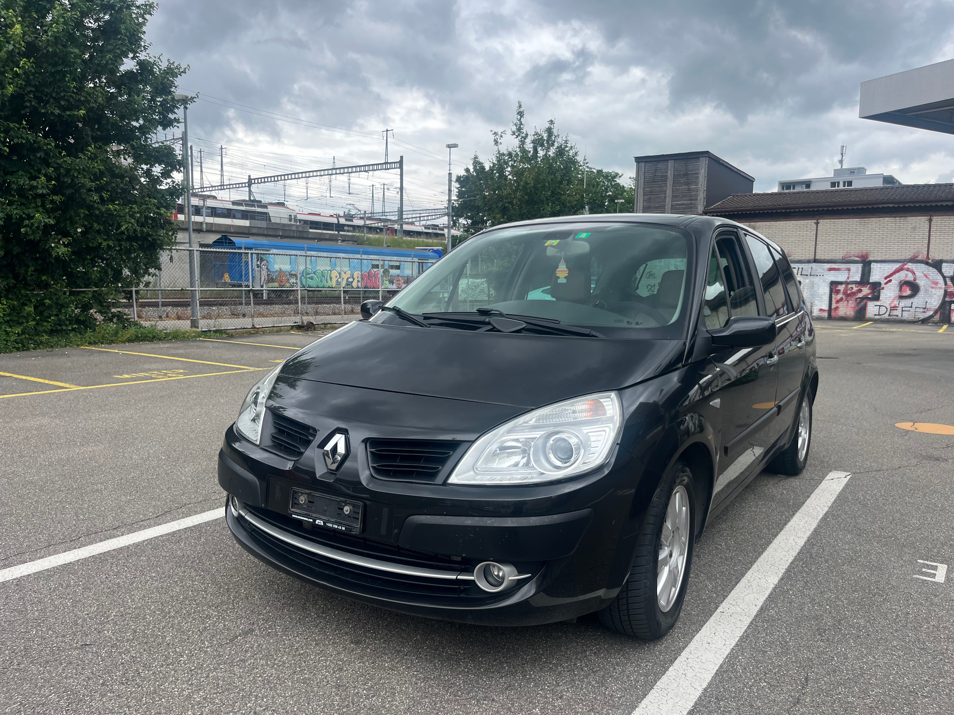 RENAULT SCENIC