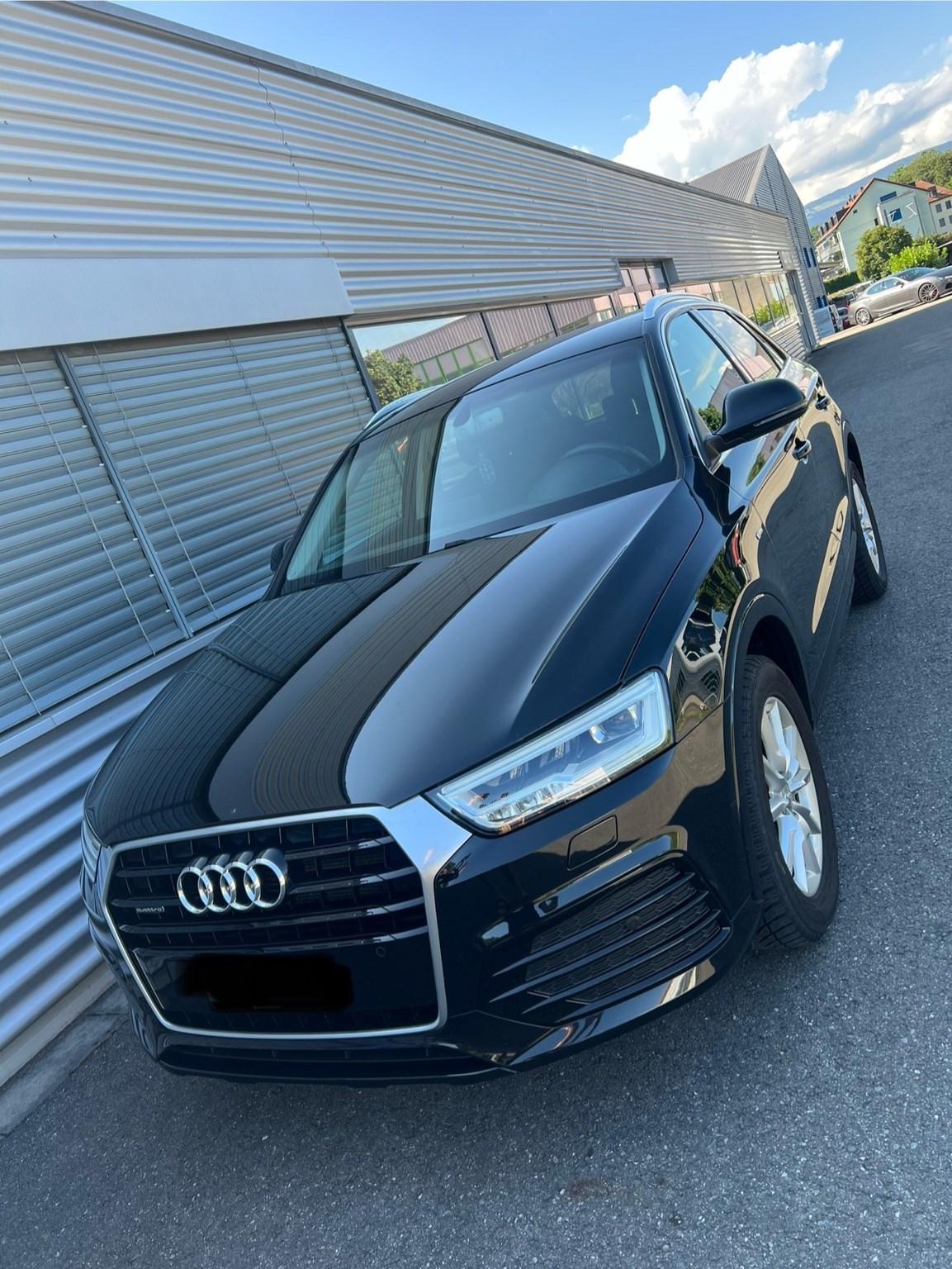 AUDI Q3 2.0 TDI sport quattro S-tronic