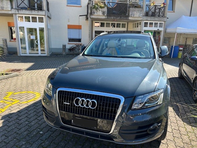 AUDI Q5 3.0 TDI quattro S-tronic