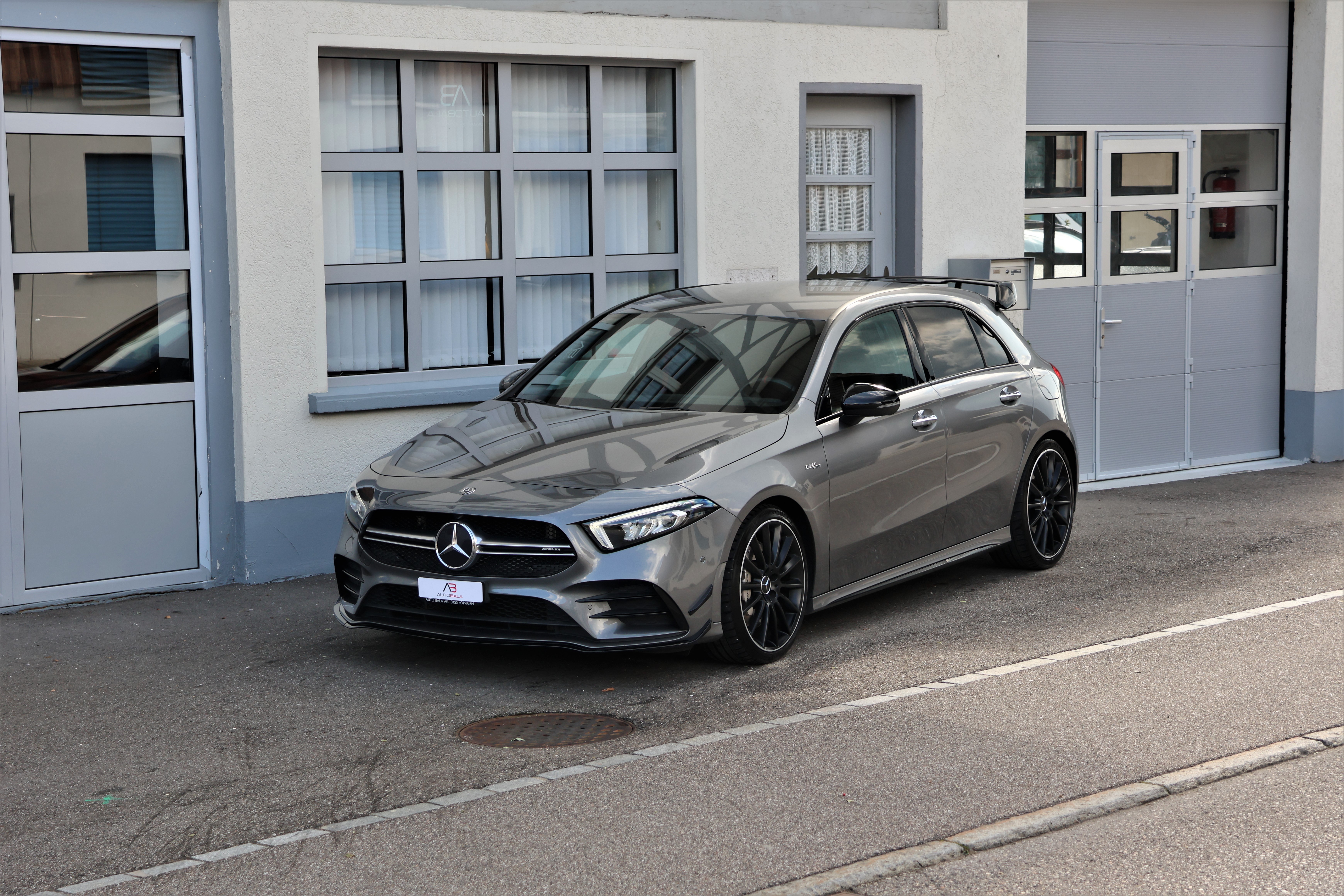 MERCEDES-BENZ A 35 AMG 4Matic Speedshift Edition