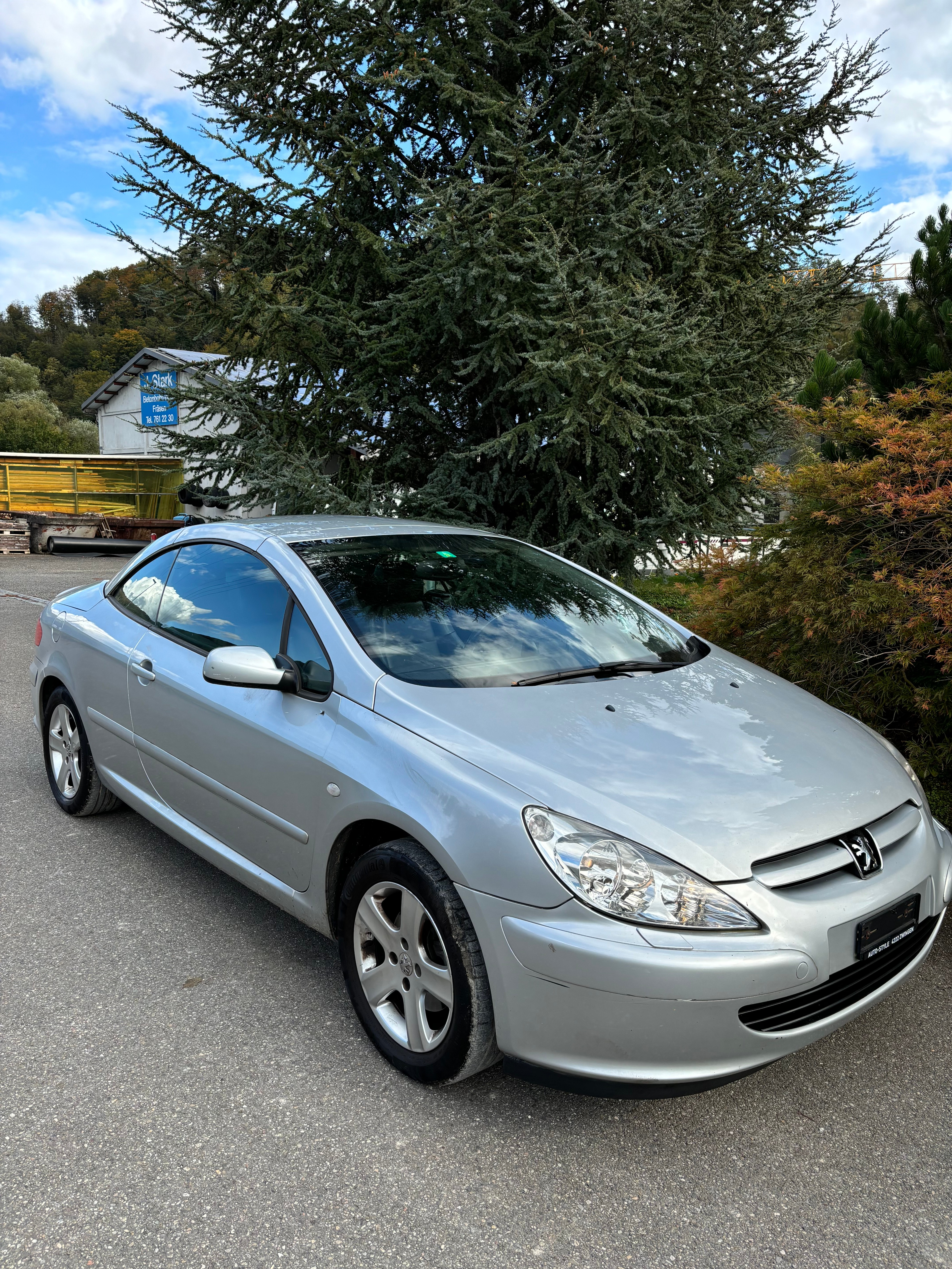 PEUGEOT 307 CC 2.0 16V Platinum Edition