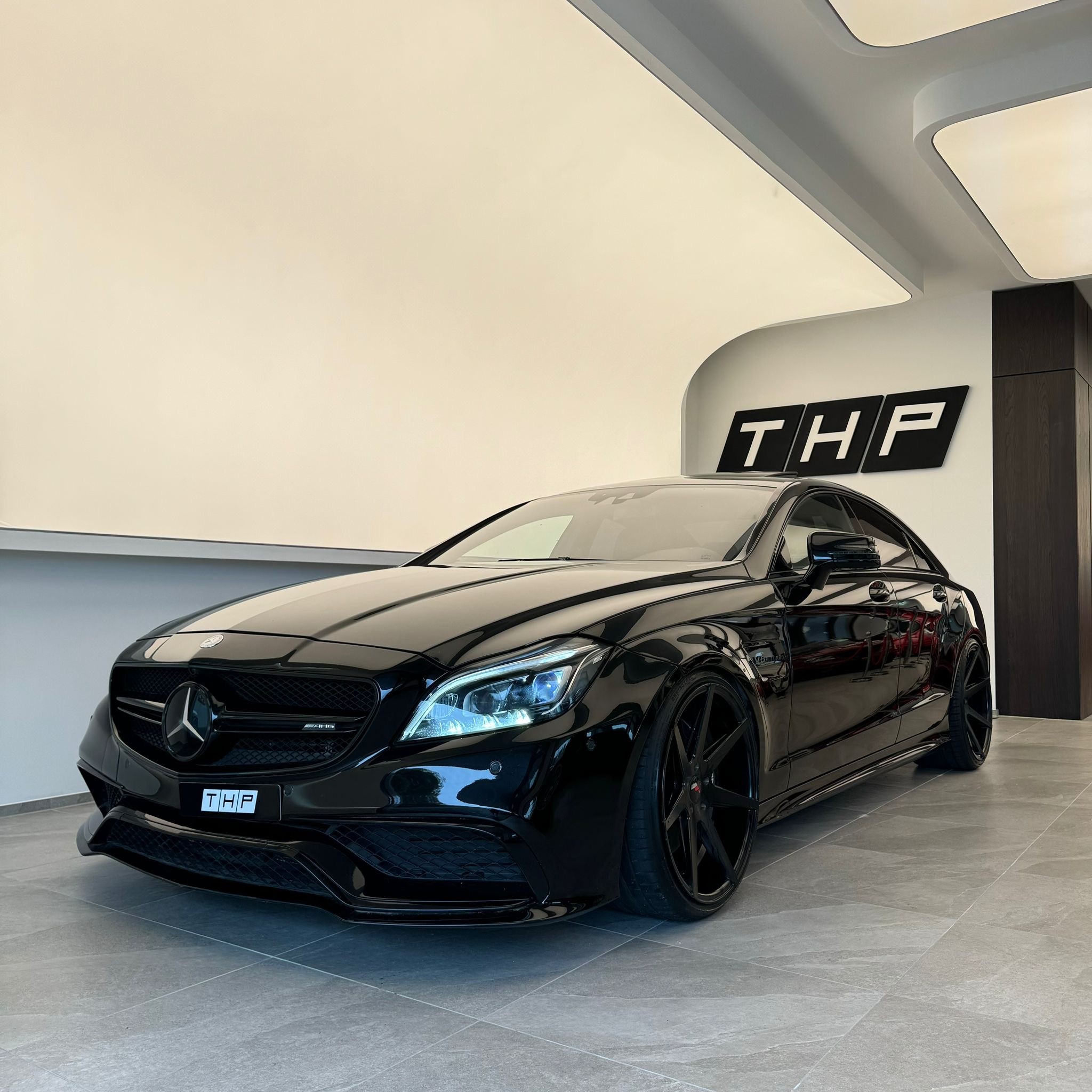 MERCEDES-BENZ CLS 63 AMG Speedshift MCT