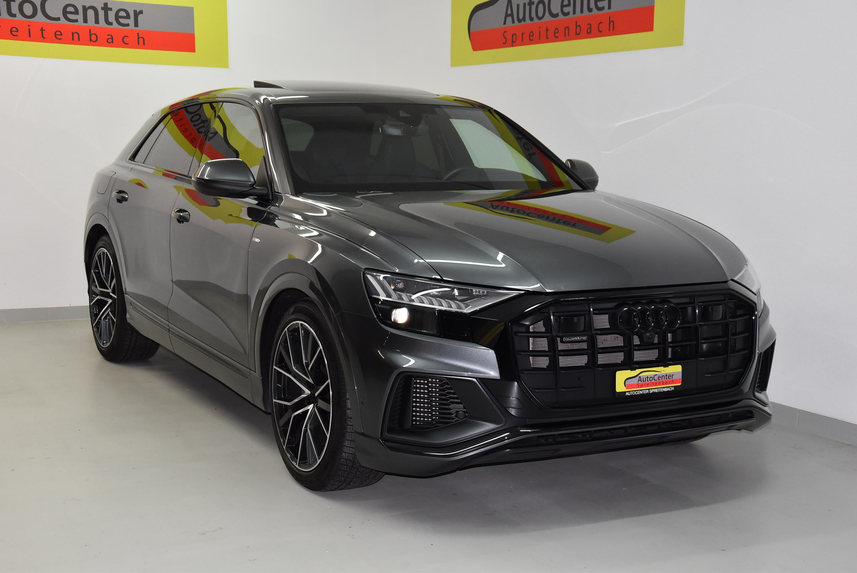 AUDI Q8 55 TFSI S-Line quattro tiptronic