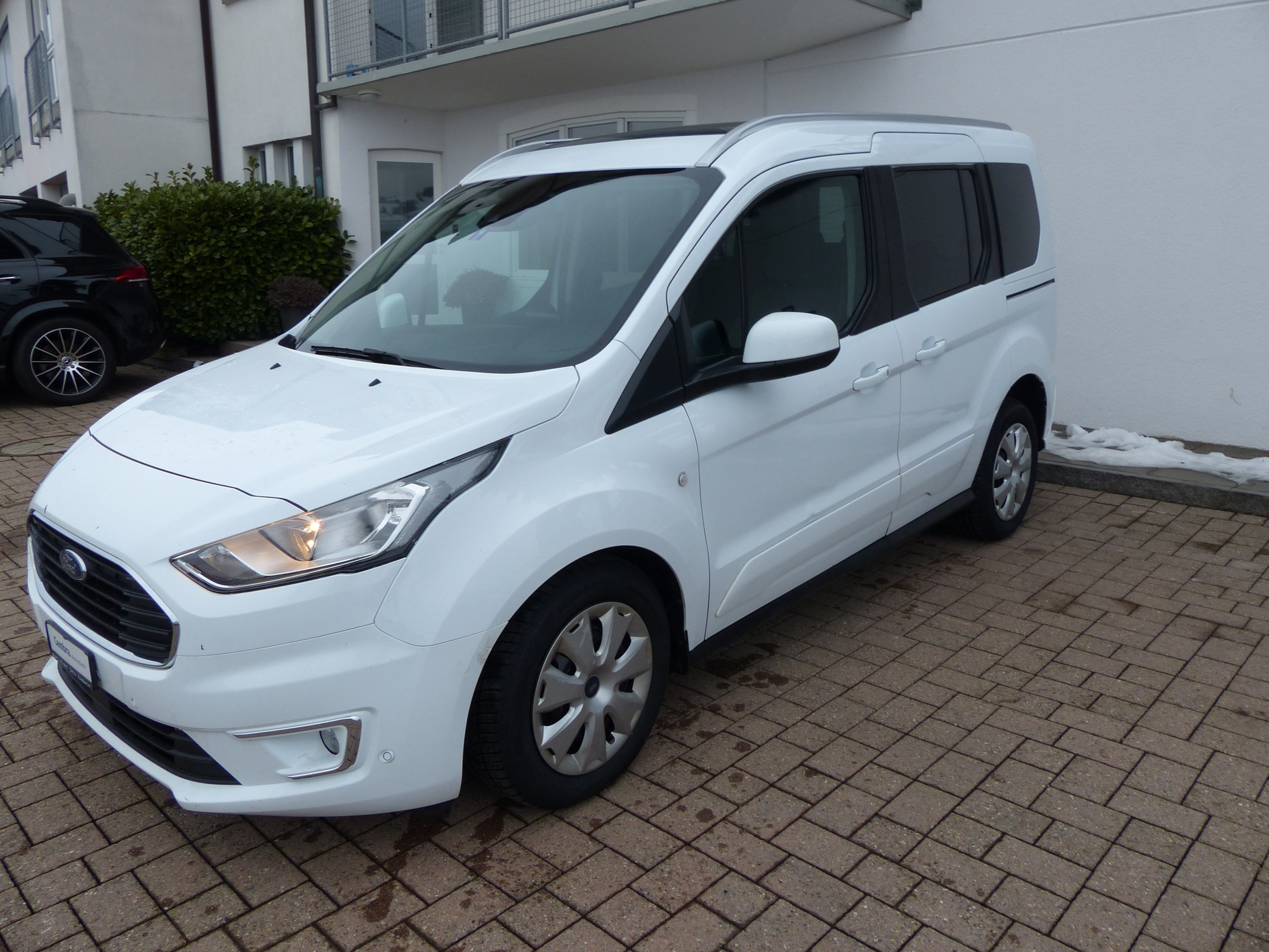 FORD Tourneo Connect 1.5 EcoBlue Trend Automat