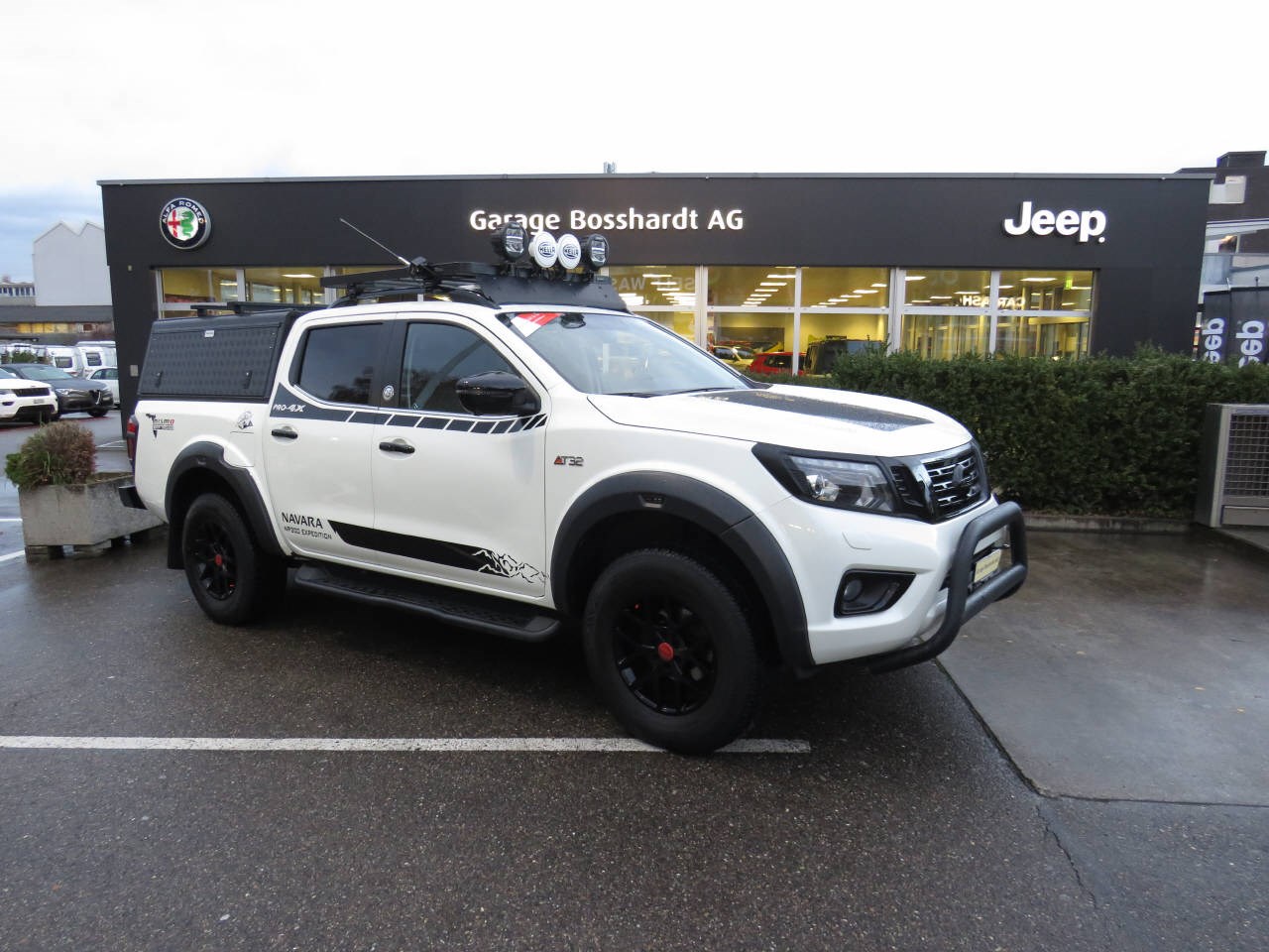 NISSAN Navara Navara AT32