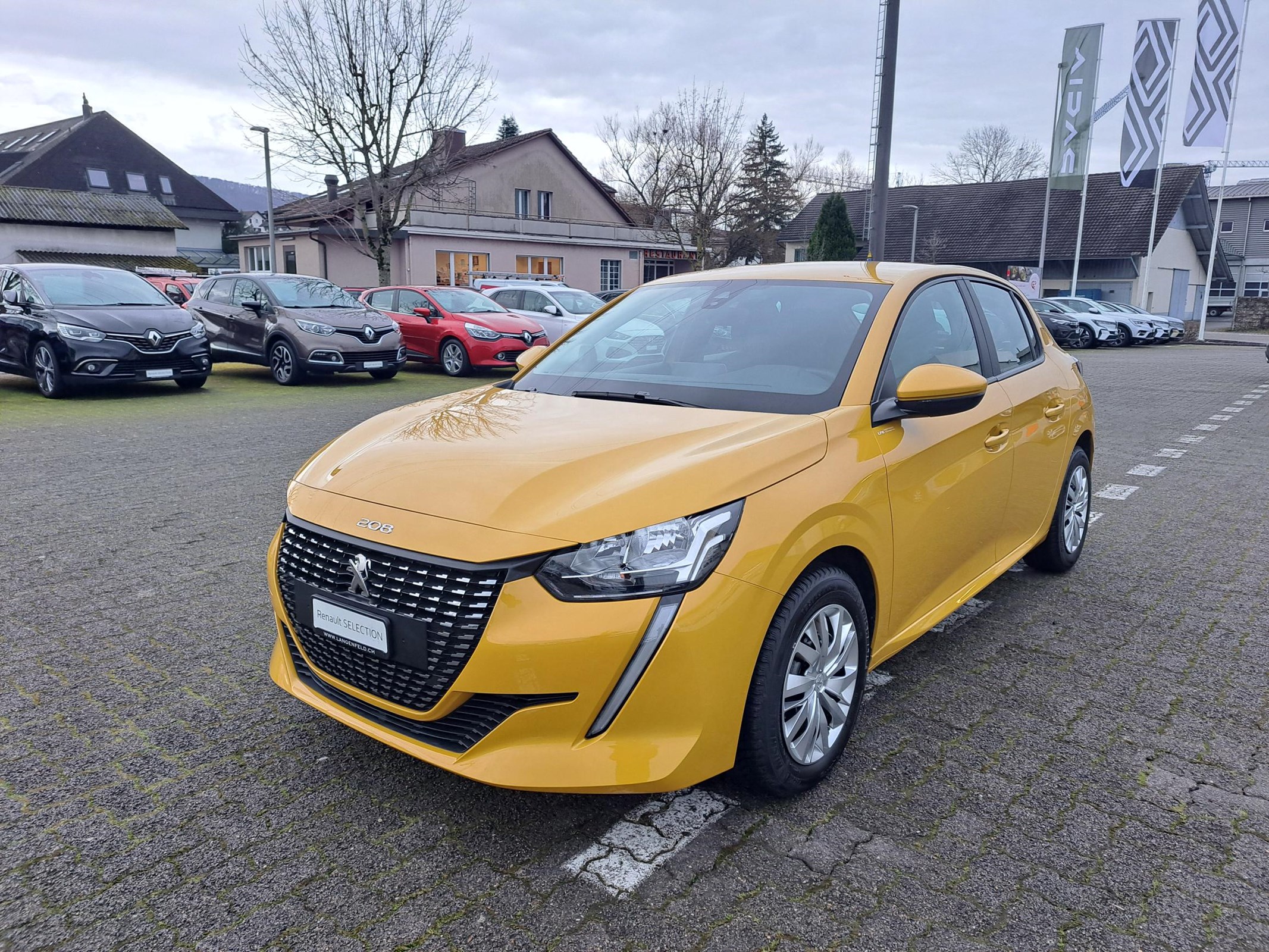 PEUGEOT 208 1.2 PureTech Active