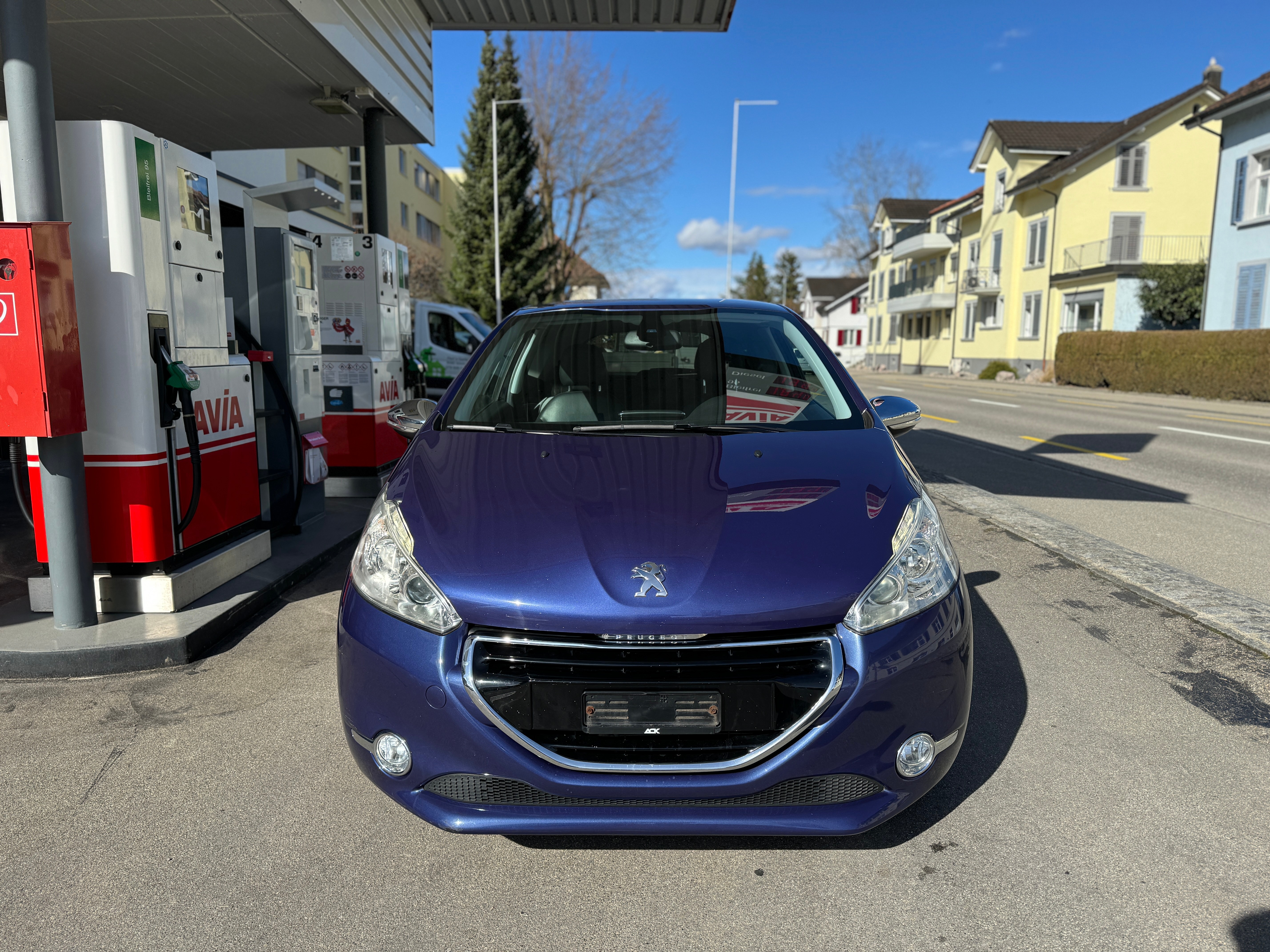 PEUGEOT 208 1.6 VTI Allure