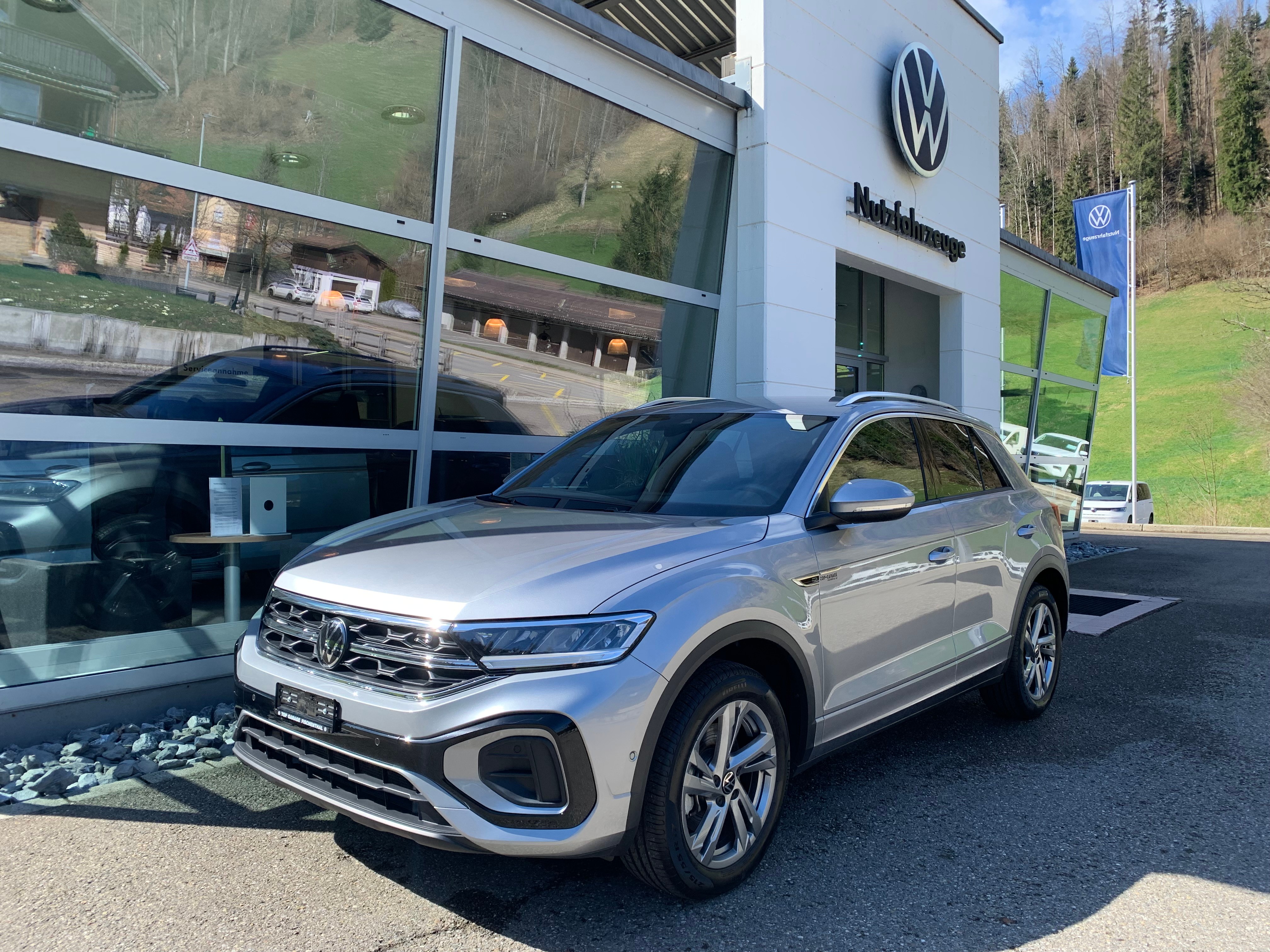 VW T-Roc 2.0 TSI R-Line DSG 4Motion