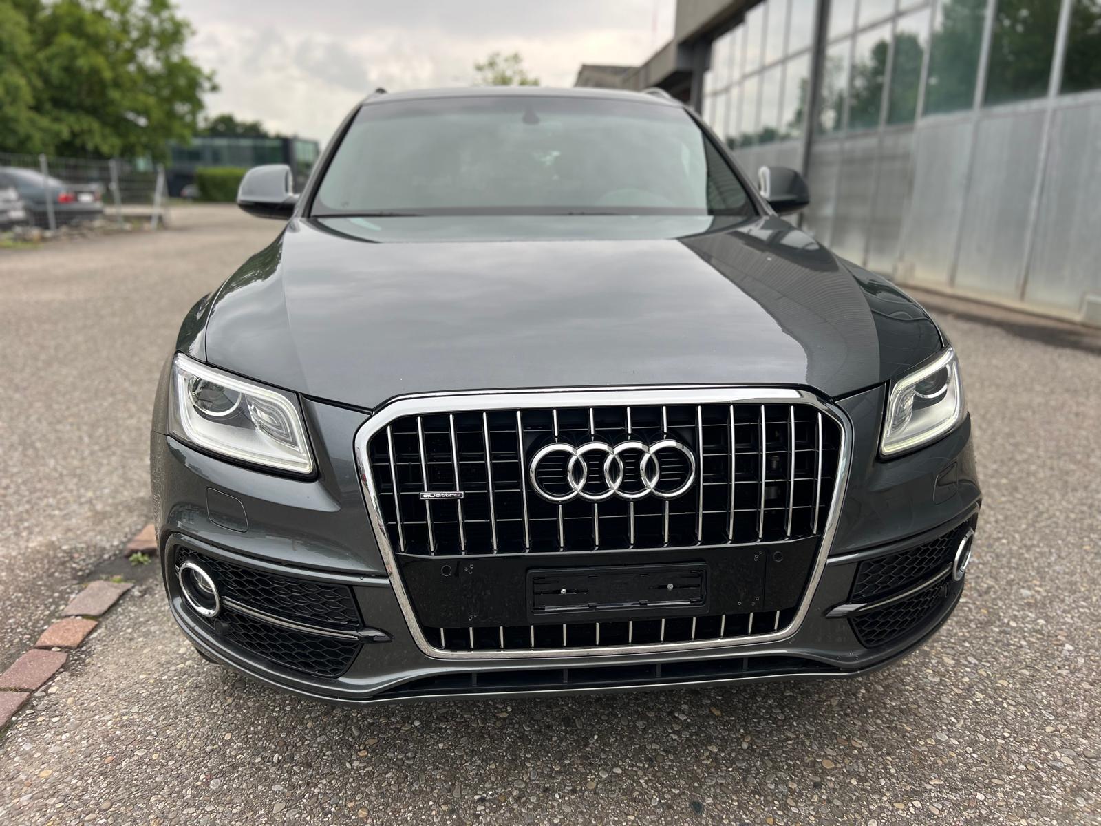 AUDI Q5 2.0 TDI quattro S-tronic