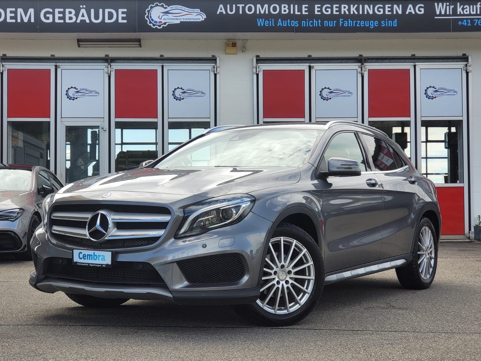 MERCEDES-BENZ GLA 200 CDI Swiss Star Edition AMG Line 4Matic 7G-DCT