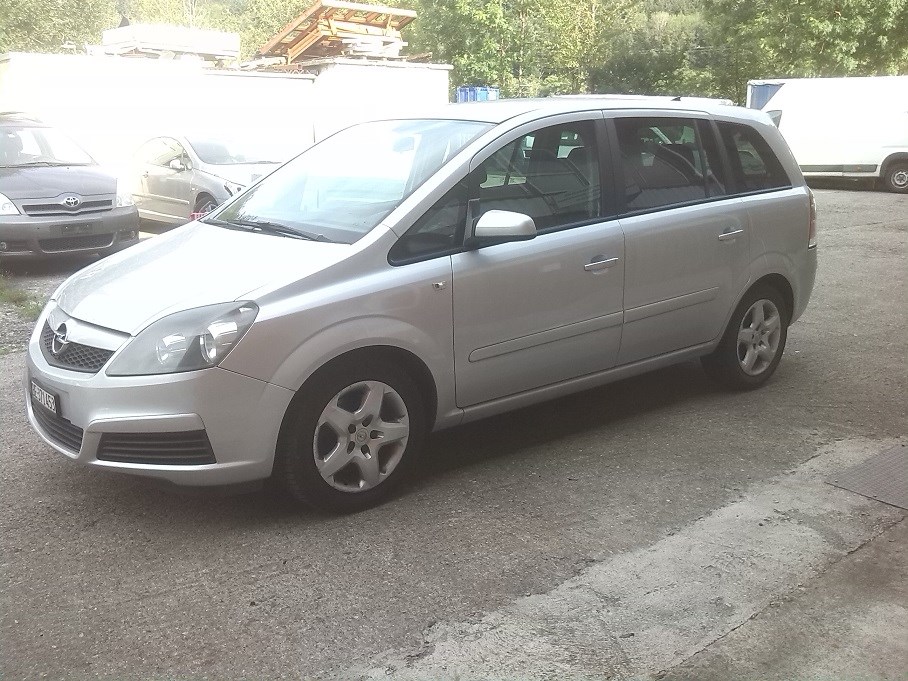 OPEL Zafira 1.9 CDTI Enjoy Automatic