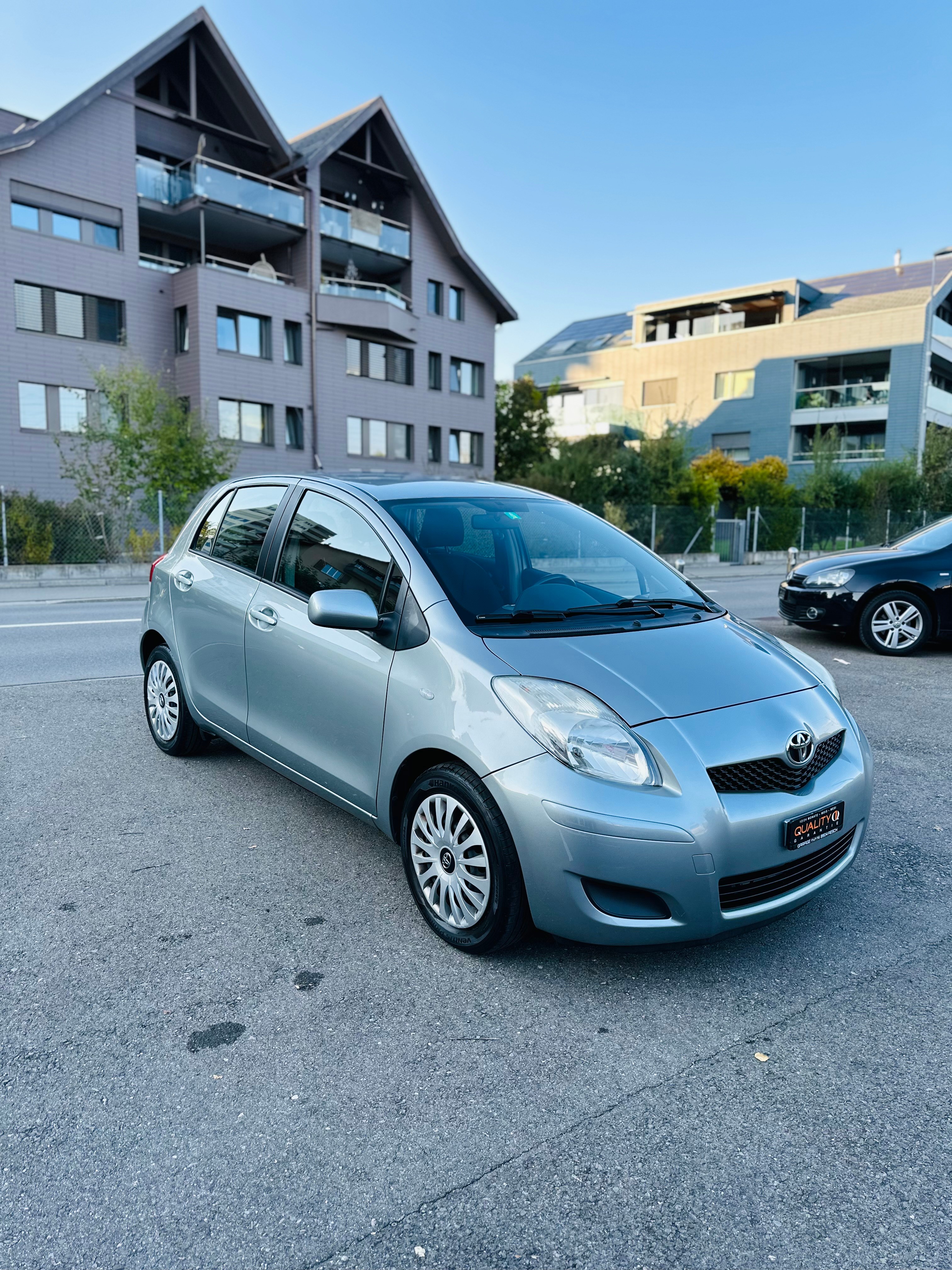 TOYOTA Yaris 1.33 Look