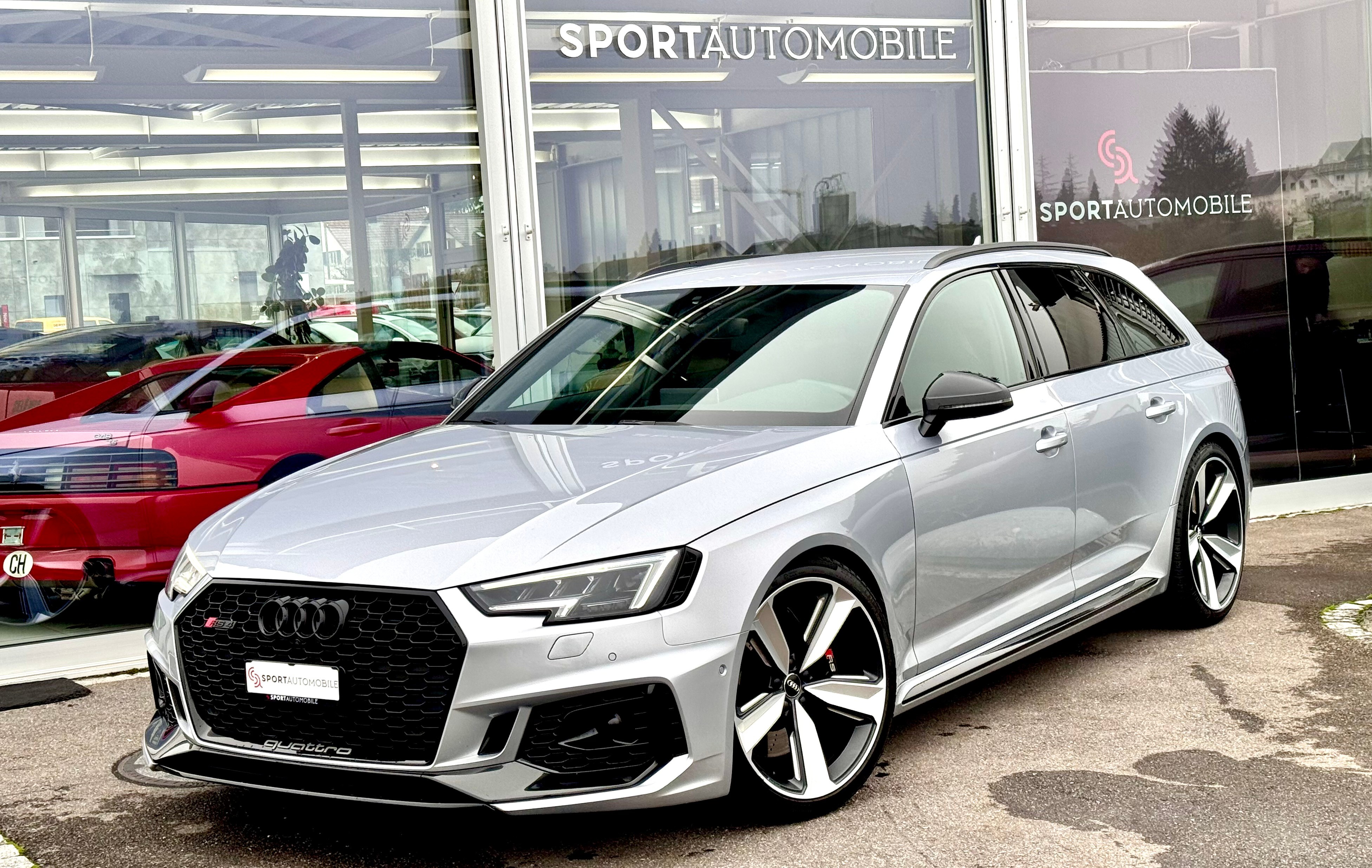 AUDI RS4 Avant 2.9 TFSI quattro tiptronic