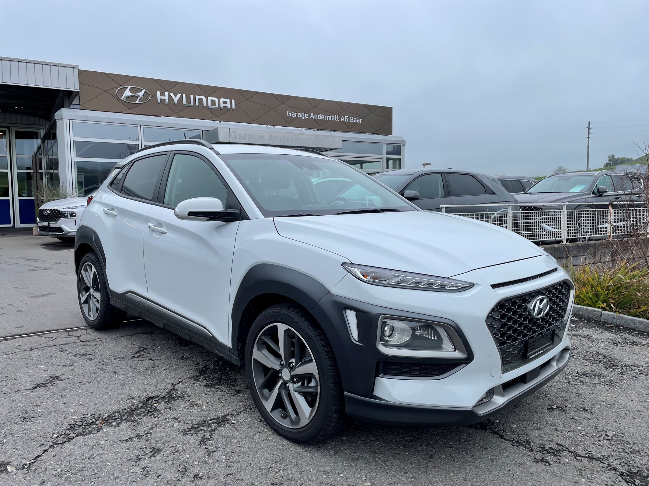 HYUNDAI Kona 1.6 T-GDi Launch Plus 4WD DCT