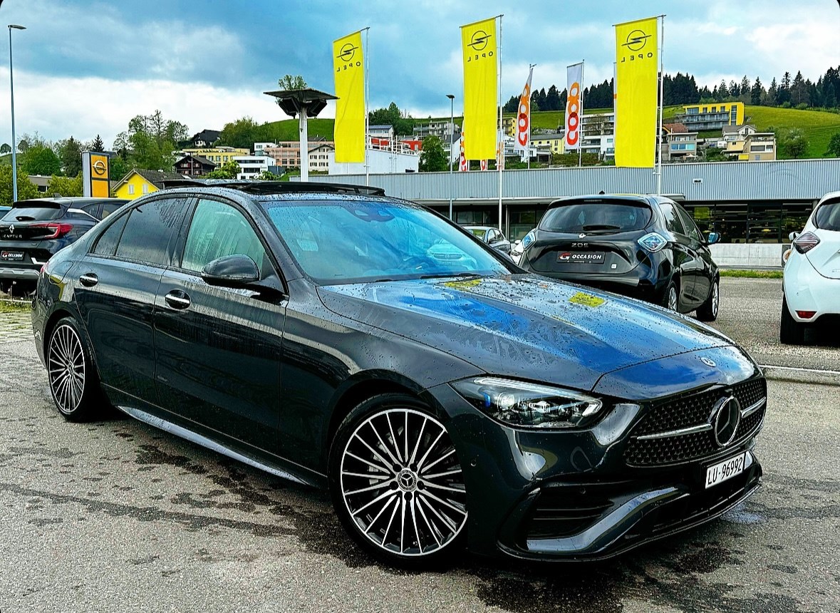 MERCEDES-BENZ C 300 4Matic AMG Line