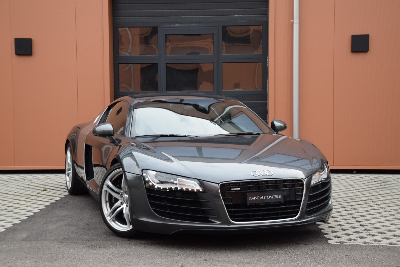 AUDI R8 Coupé 4.2