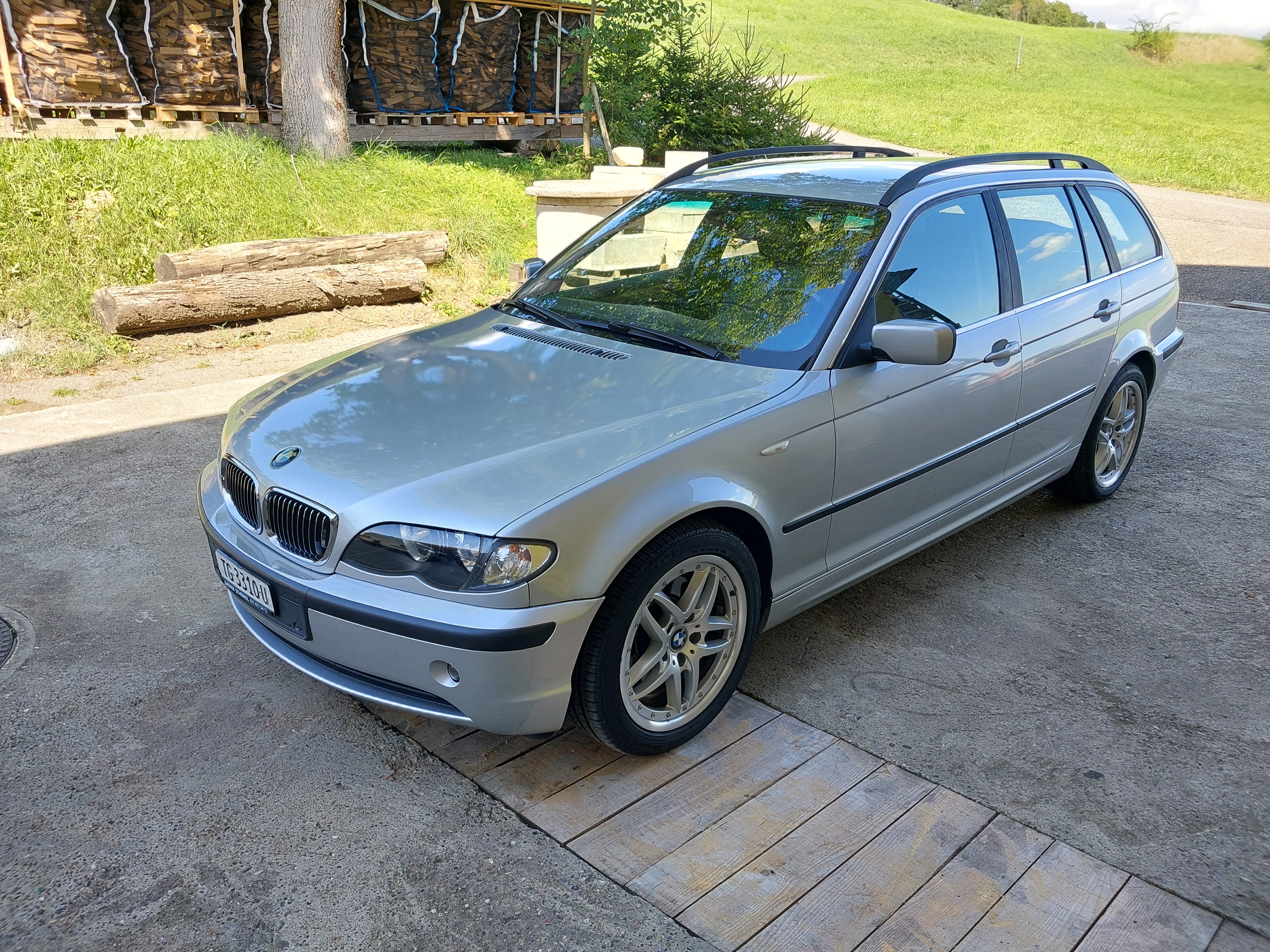 BMW 320i Touring