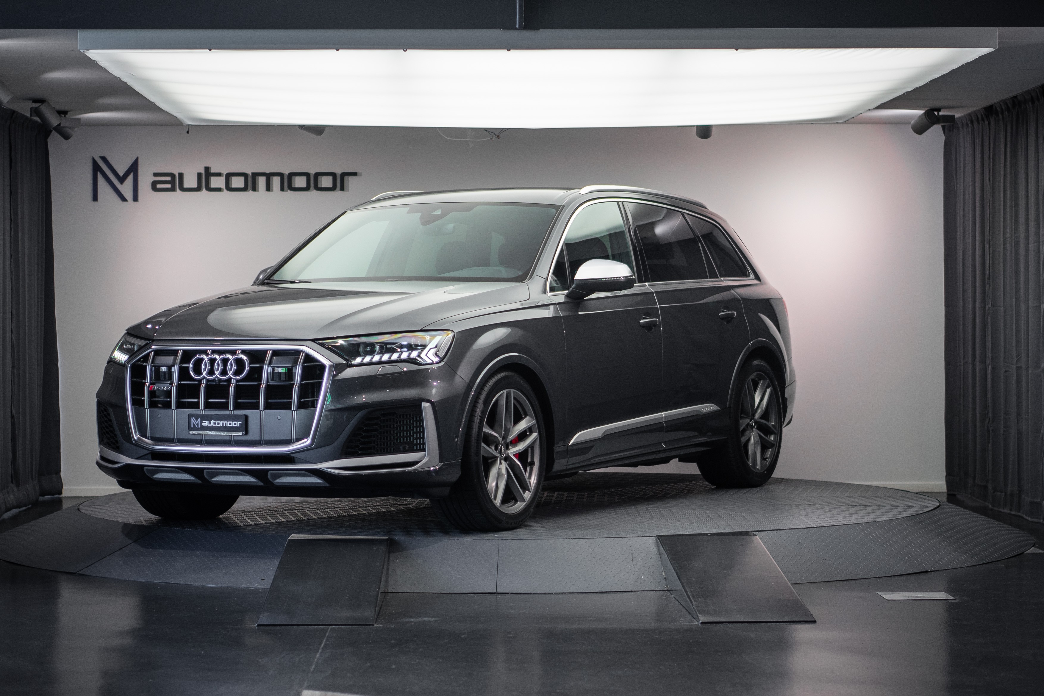 AUDI SQ7 4.0 TDI quattro tiptronic *CH-Fahrzeug* *7-Sitze*