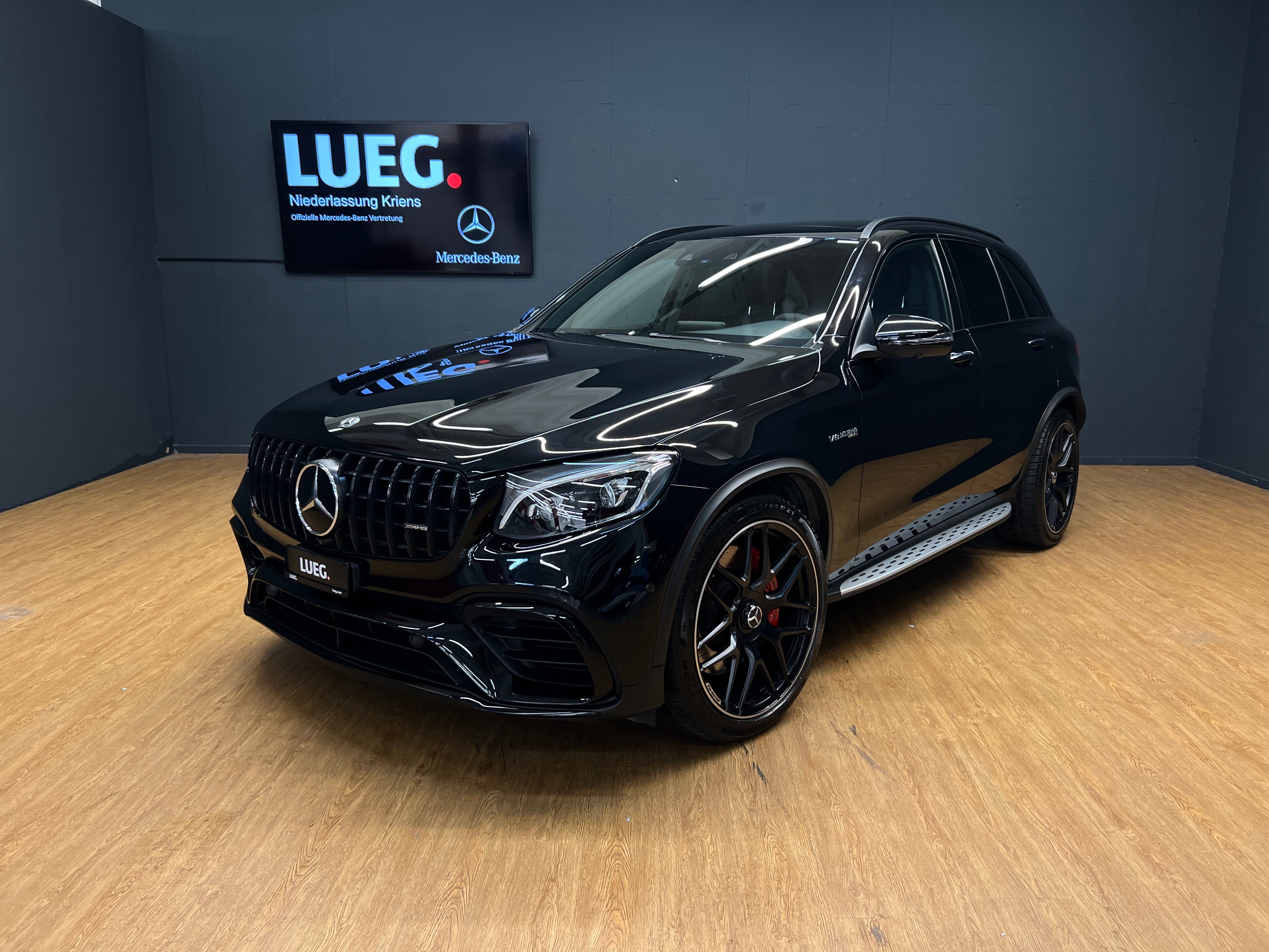 MERCEDES-BENZ GLC 63 S AMG 4M + / DISTRONIC / 360 Grad Kamera / Soundsystem