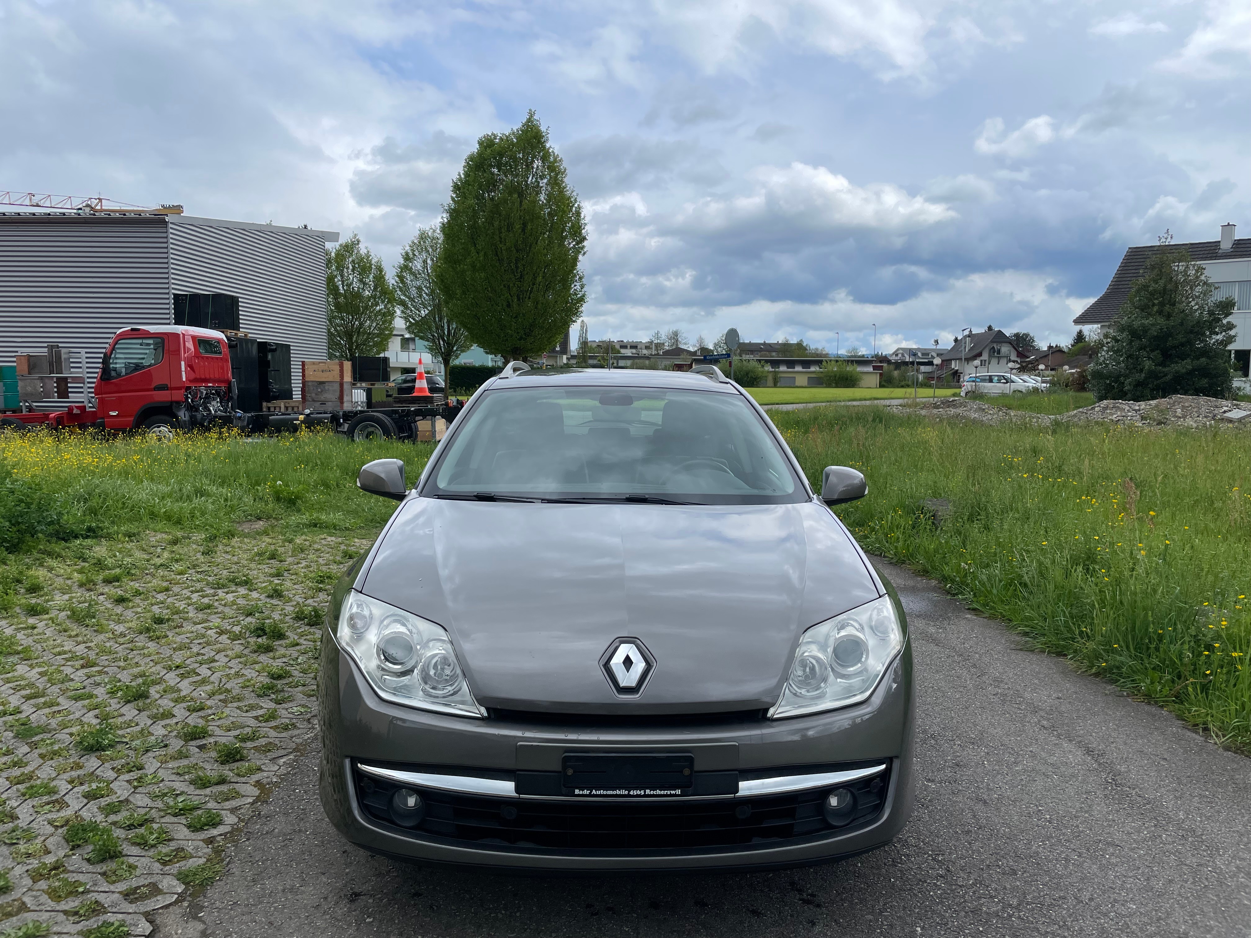 RENAULT Laguna Grandtour 2.0 16V T Initiale Automatic