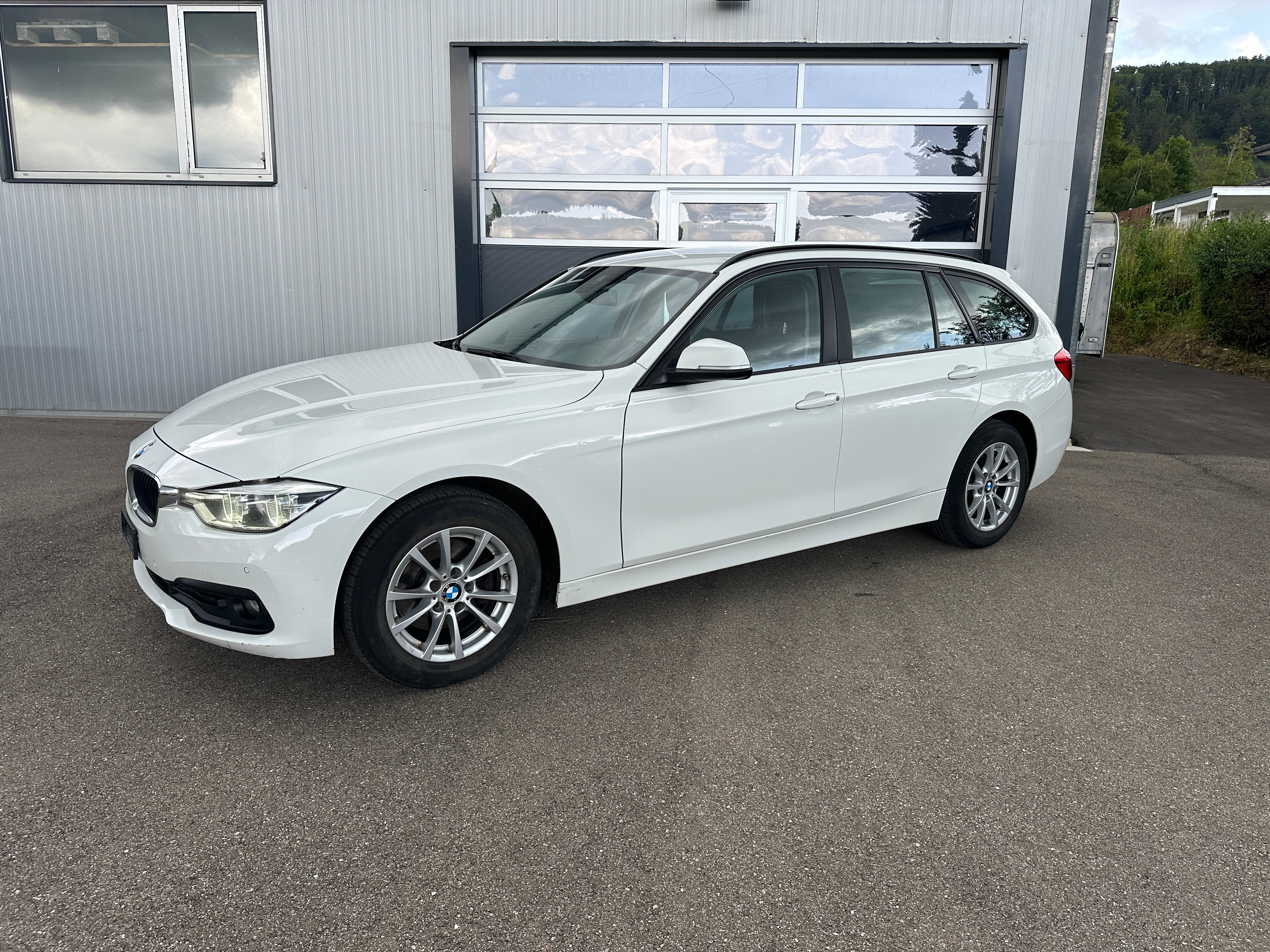 BMW 320d xDrive Touring Steptronic