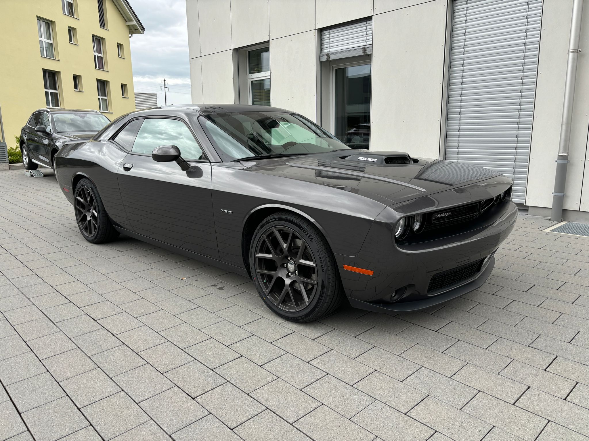 DODGE Challenger 5.7l Shaker