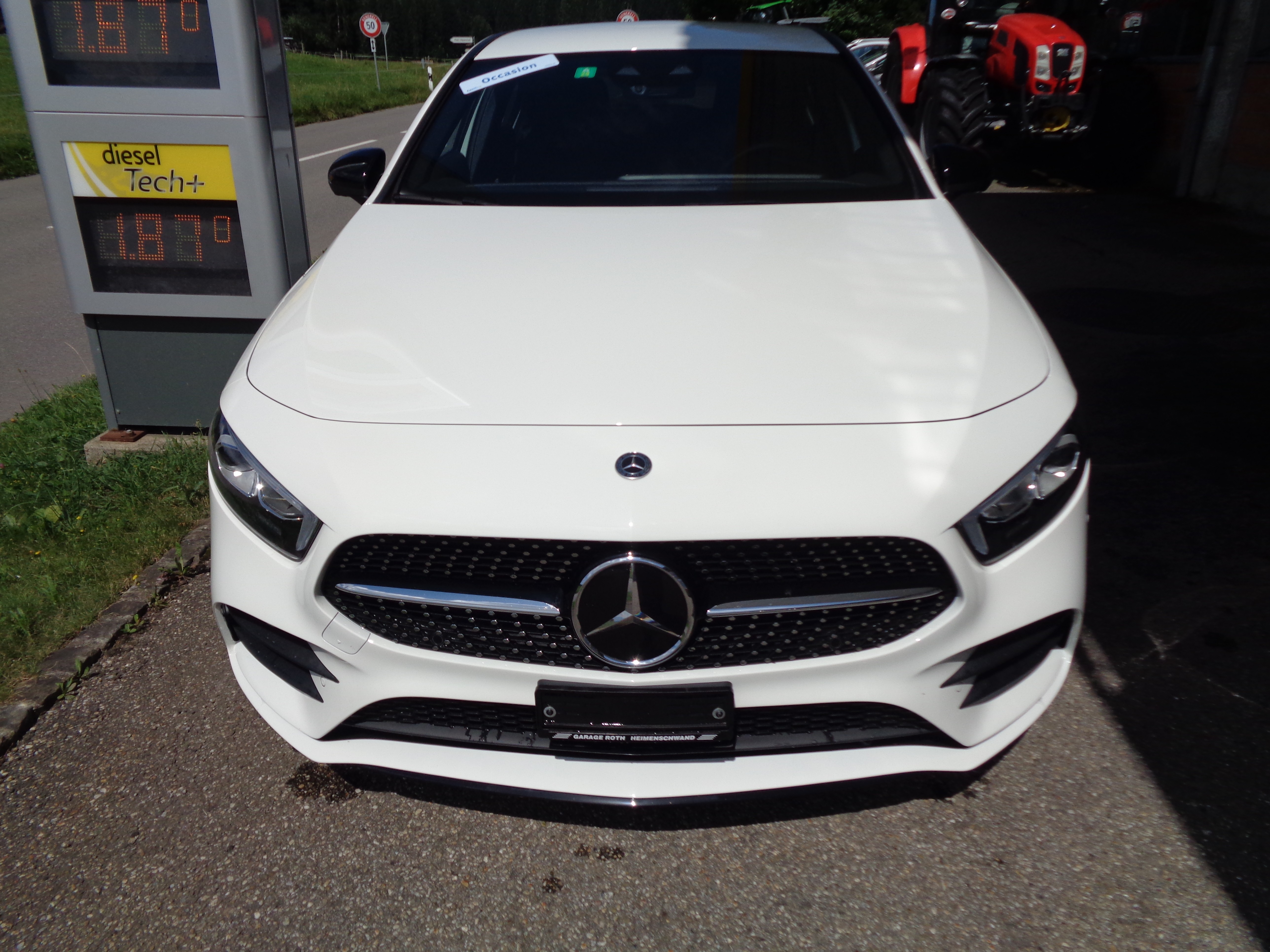 MERCEDES-BENZ A 180 Night Star AMG Line 7G-DCT