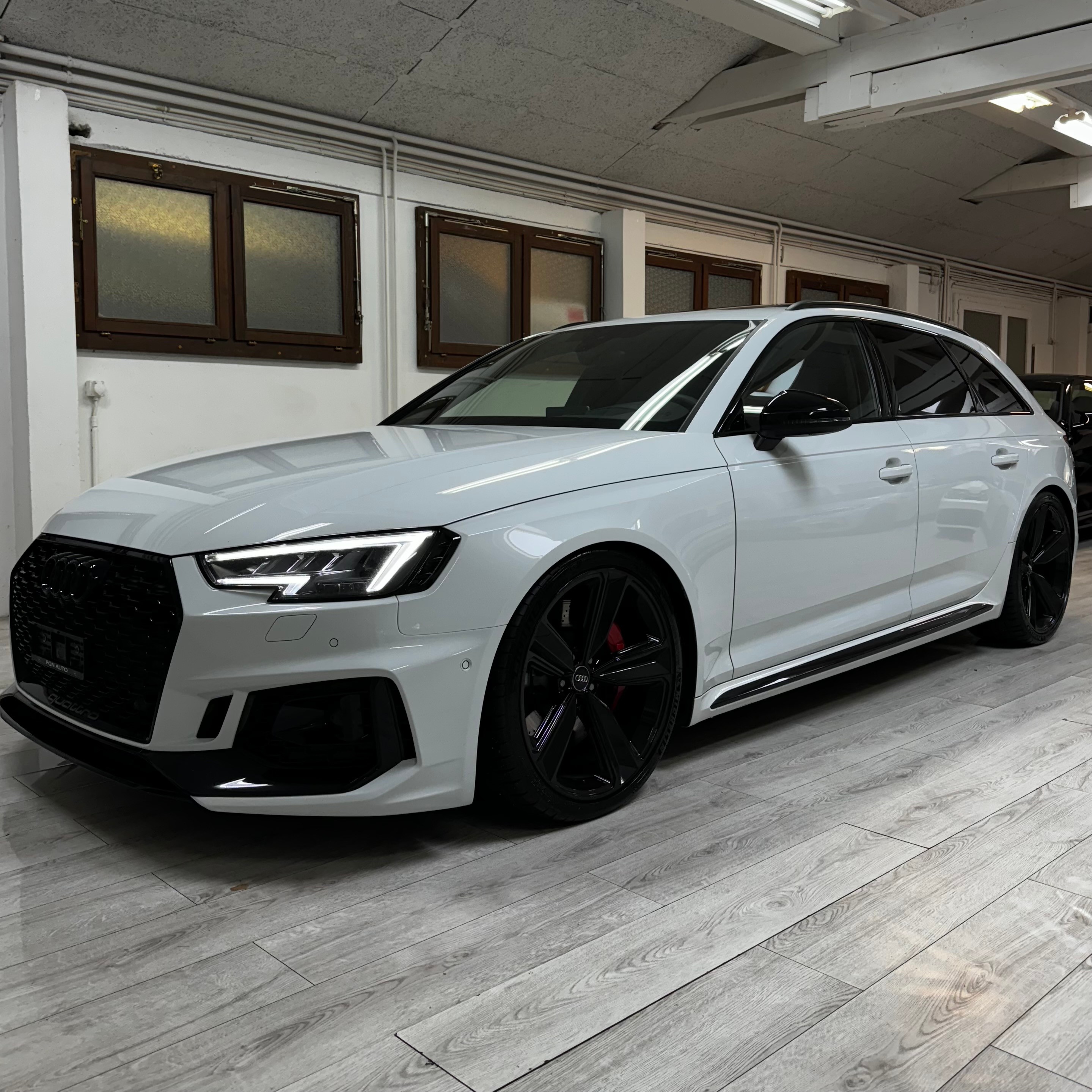 AUDI RS4 Avant 2.9 TFSI quattro tiptronic