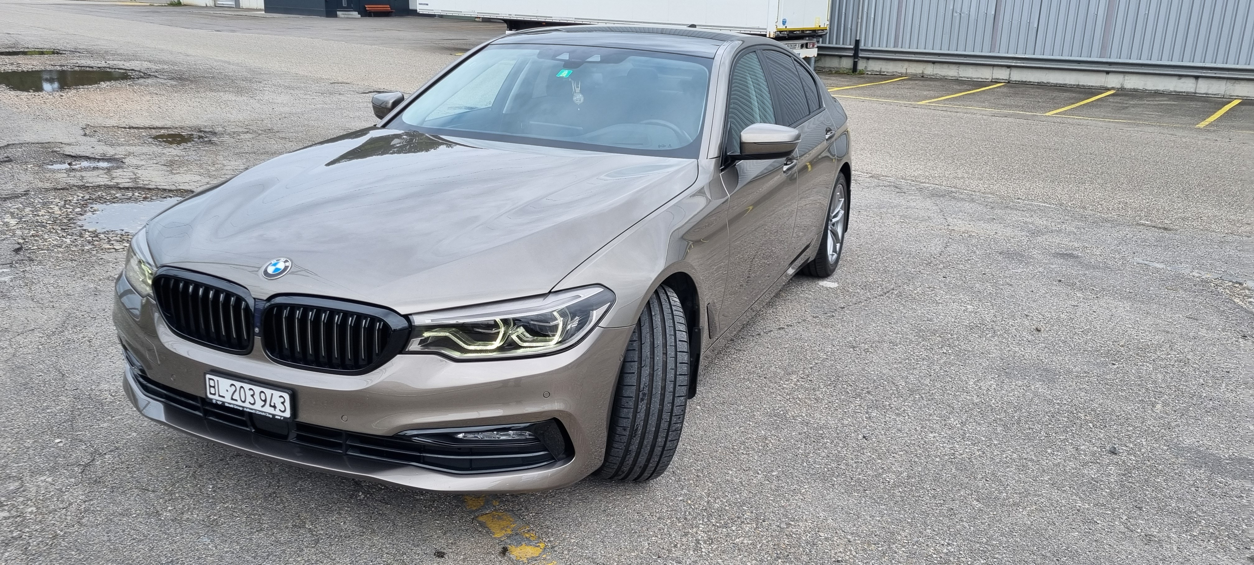 BMW 530d xDrive Luxury Line Steptronic