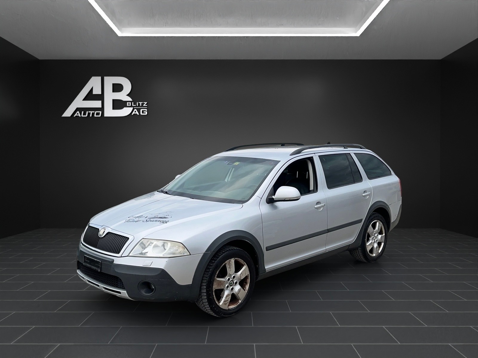 SKODA Octavia Scout 2.0 TDI 4x4