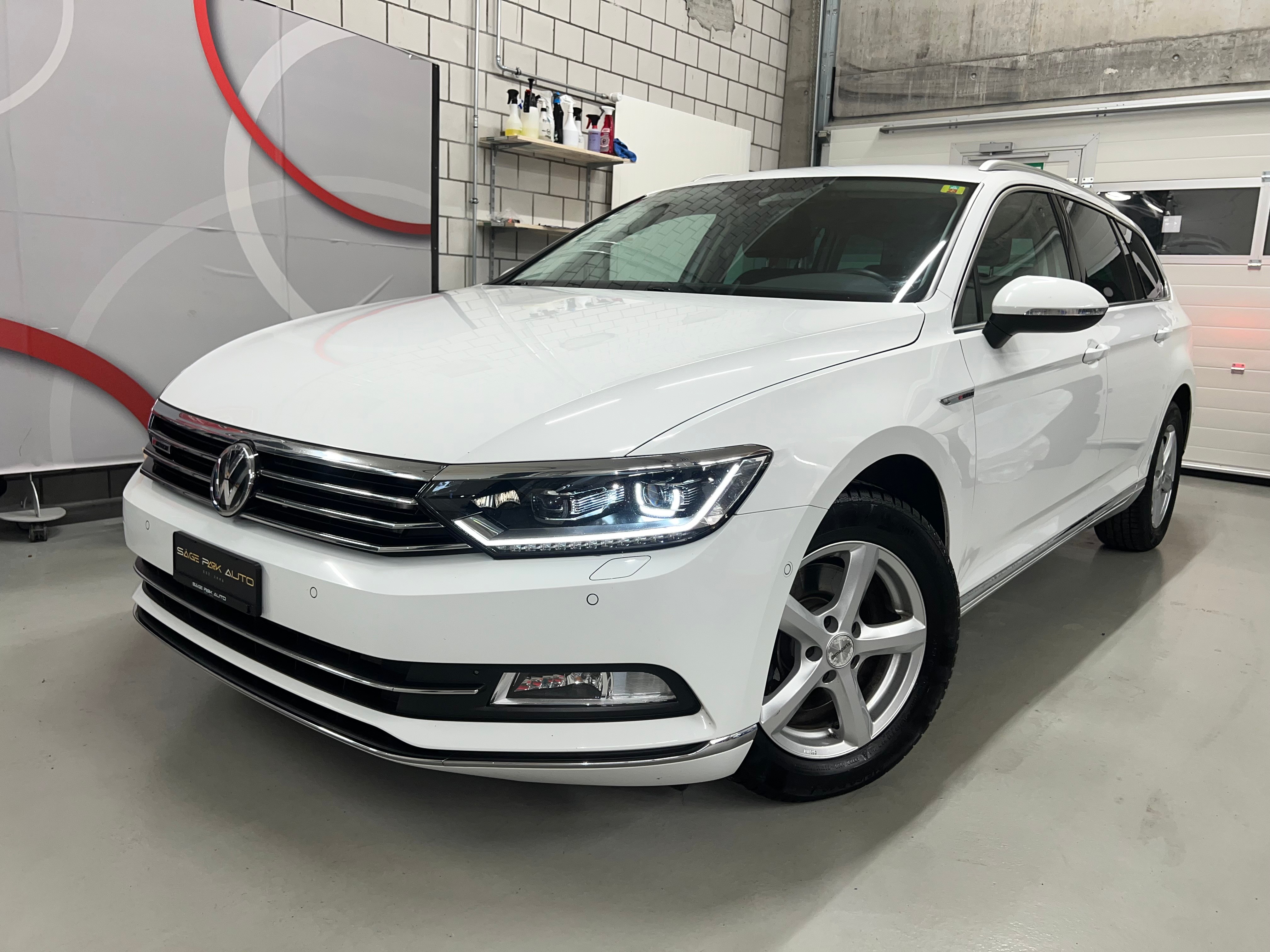 VW Passat Variant 2.0 TDI BMT Highline DSG 4Motion