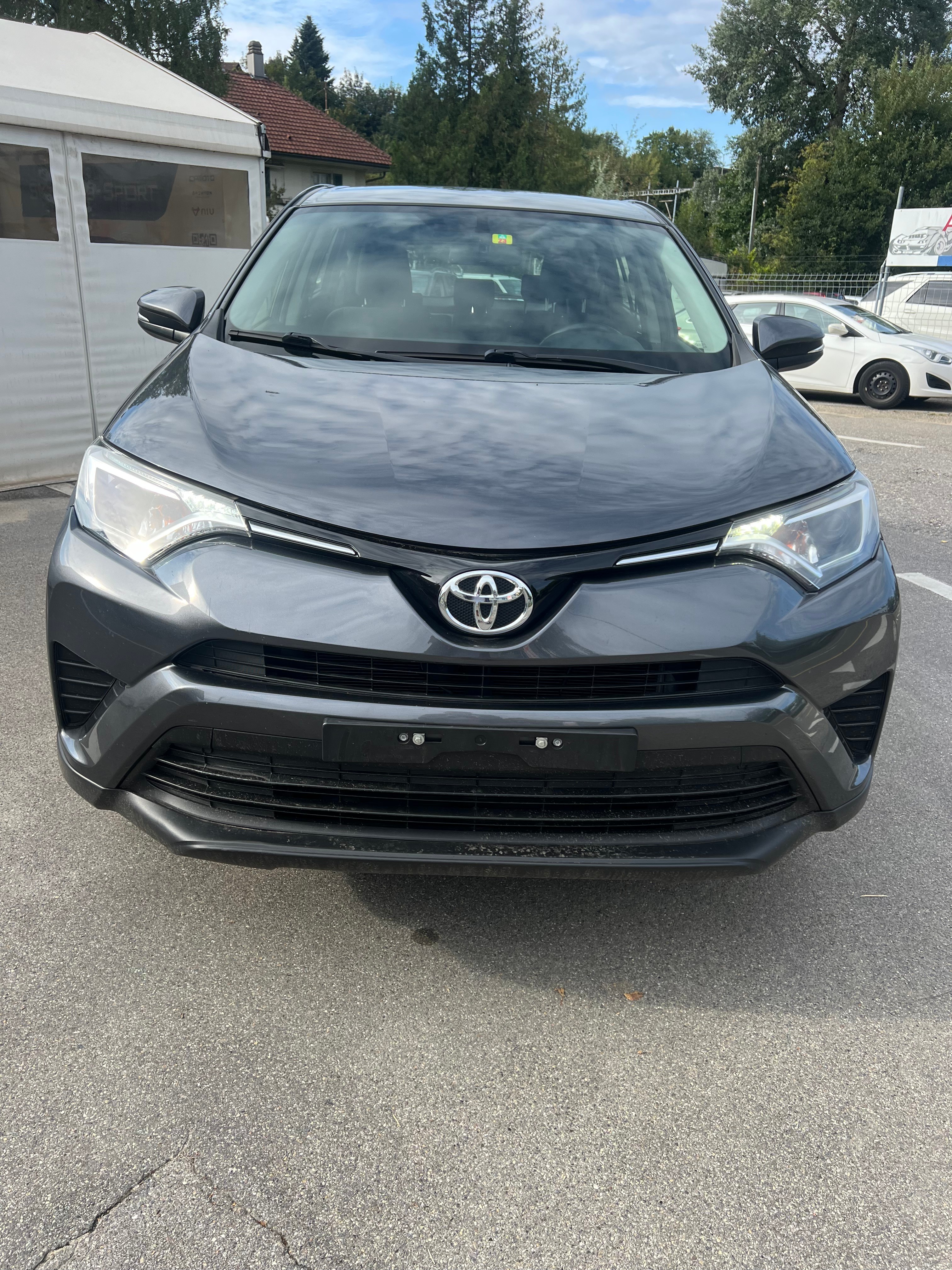 TOYOTA RAV-4 2.0 Luna