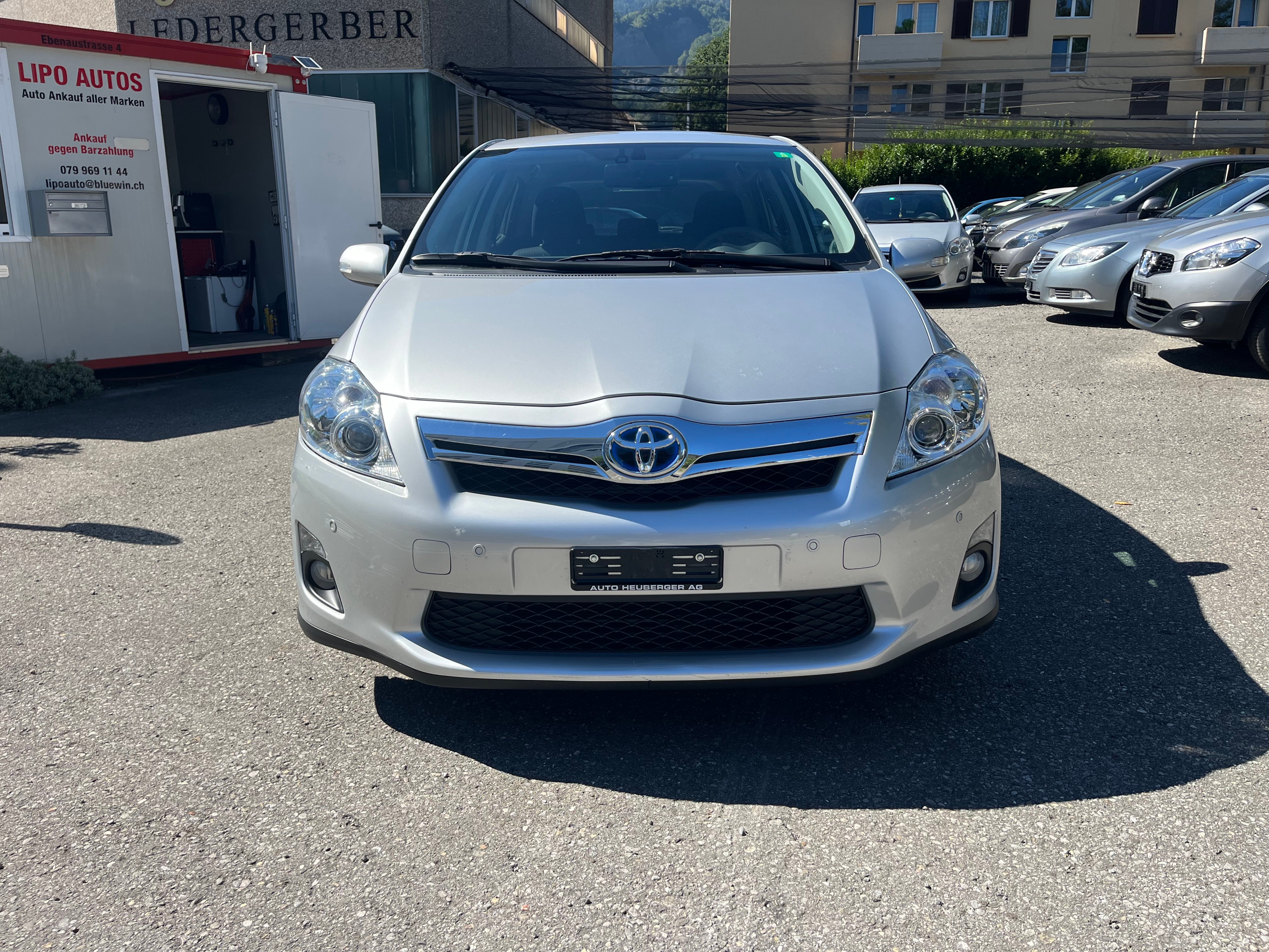 TOYOTA Auris 1.8 16V HSD Linea Sol