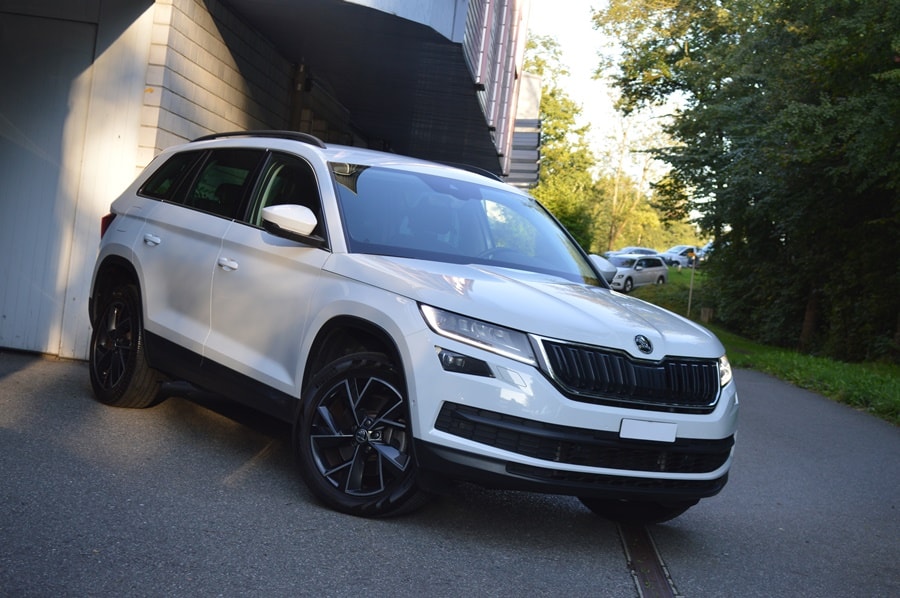 SKODA Kodiaq 2.0 TDI CR Style 4x4 DSG 7 Plätze I Anhängerkupplung