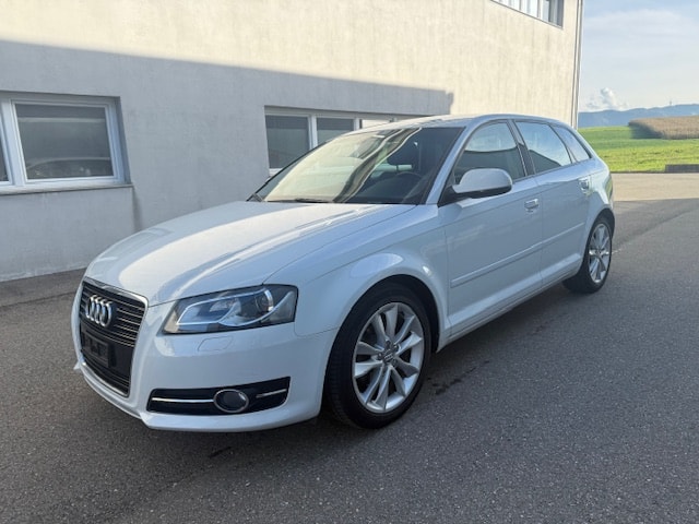 AUDI A3 Sportback 1.4 TFSI Attraction