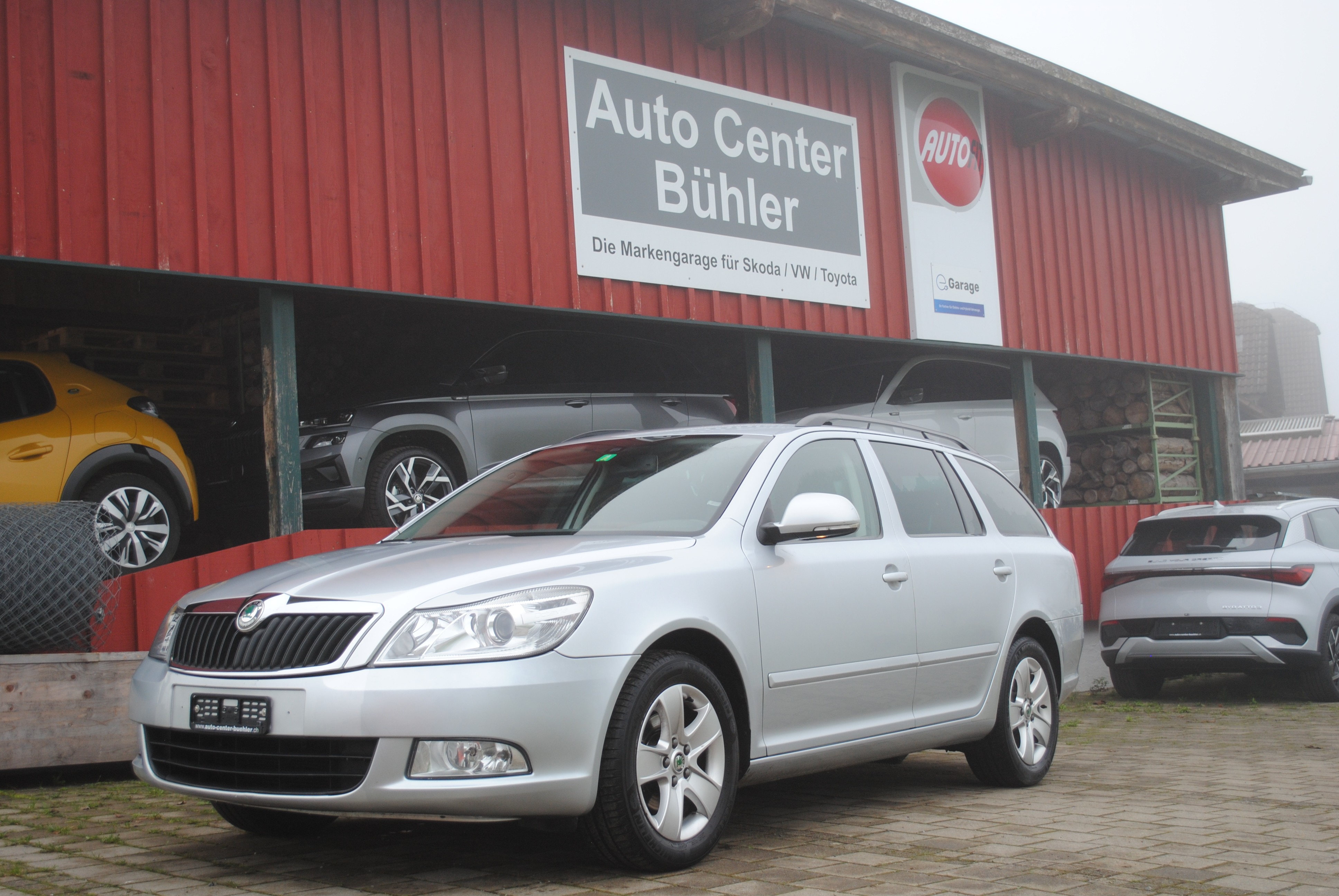 SKODA Octavia Combi 1.4 TSI Elegance DSG