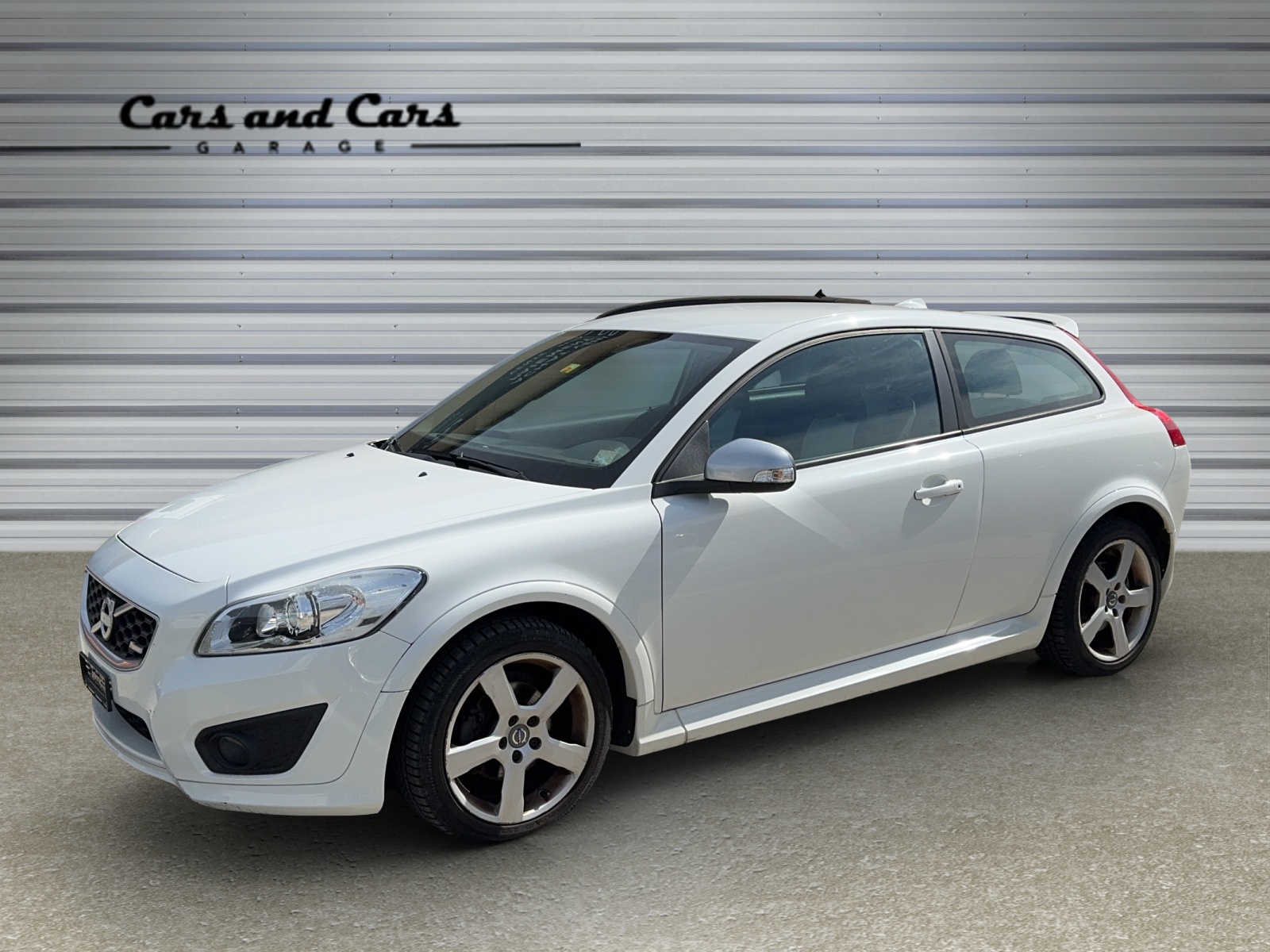 VOLVO C30 2.0 R-Design