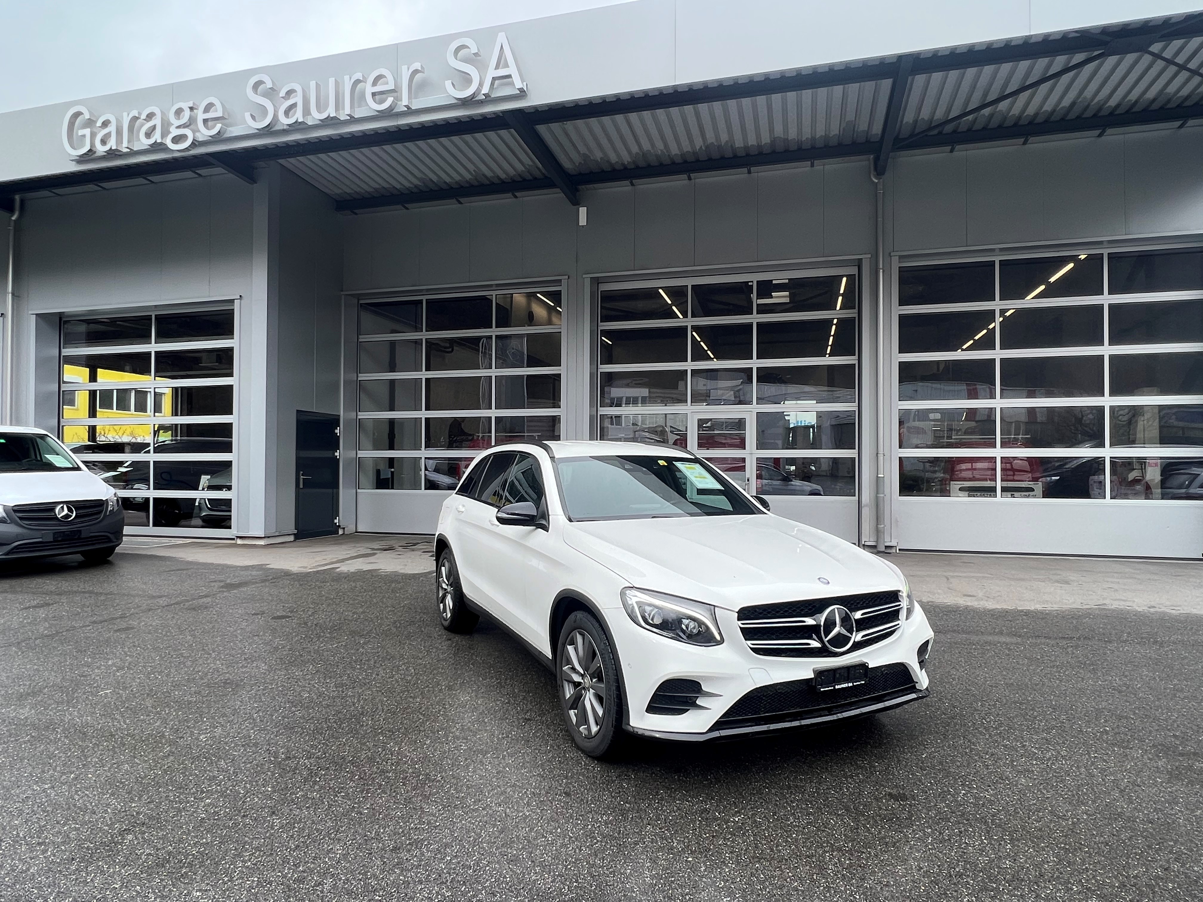 MERCEDES-BENZ GLC 250 d AMG Line 4Matic 9G-Tronic