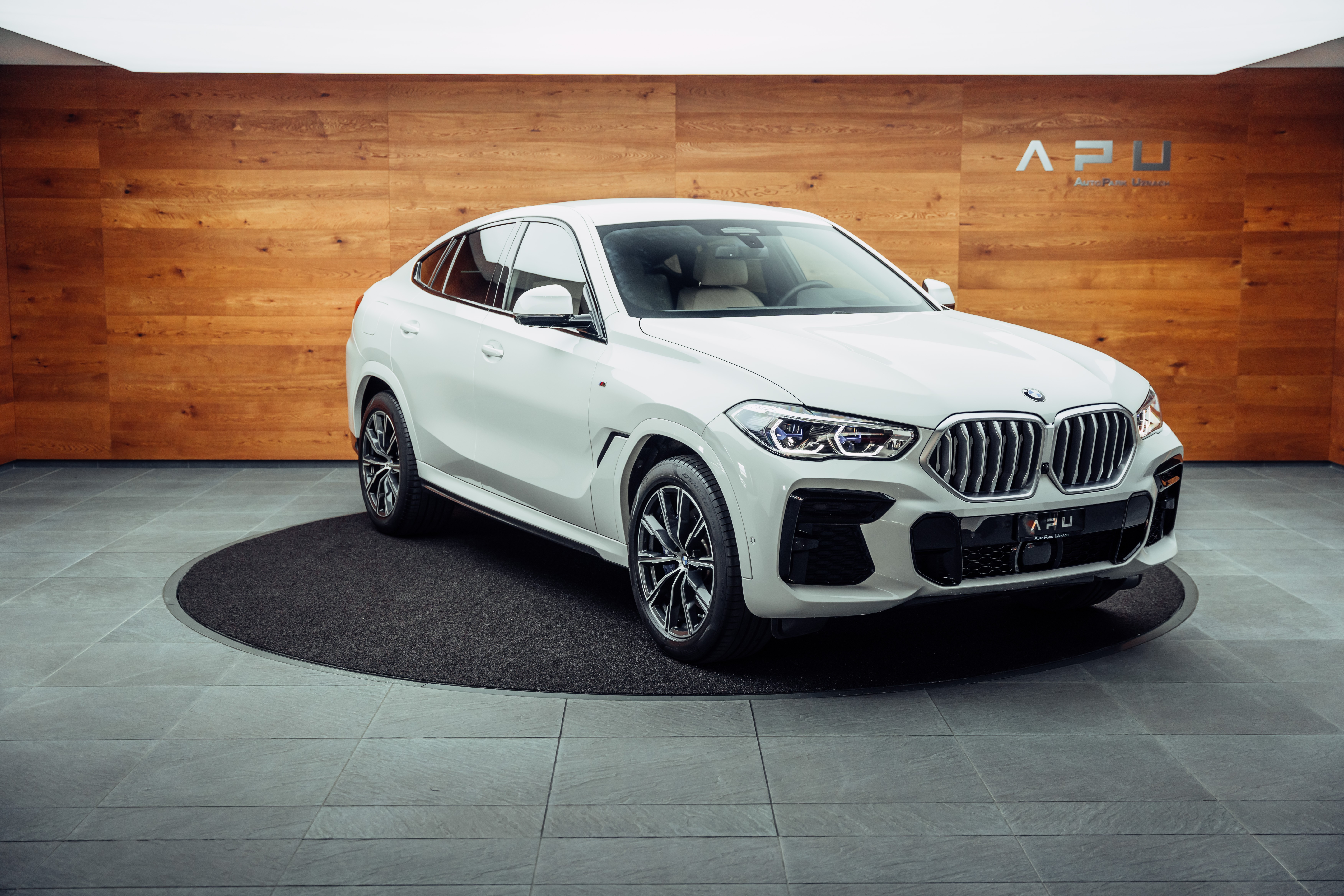 BMW X6 xDrive 48V 40i M Sport Steptronic