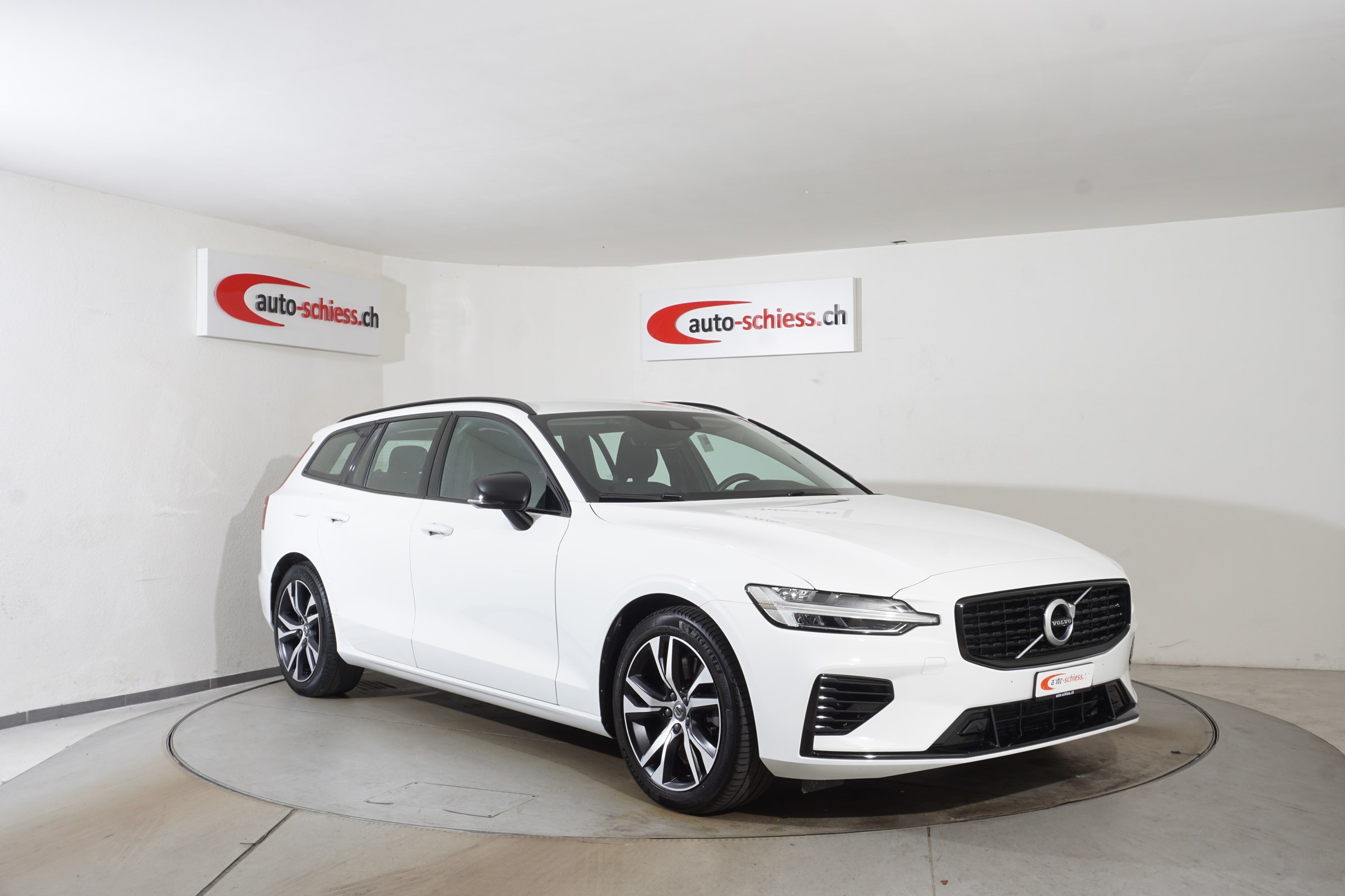 VOLVO V60 T6 AWD Twin Engine R-Design Geartronic