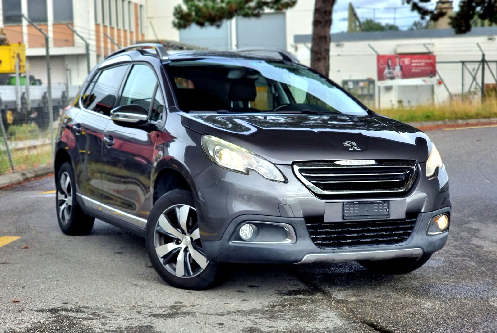 PEUGEOT 2008 1.2 PureTech Active EAT6