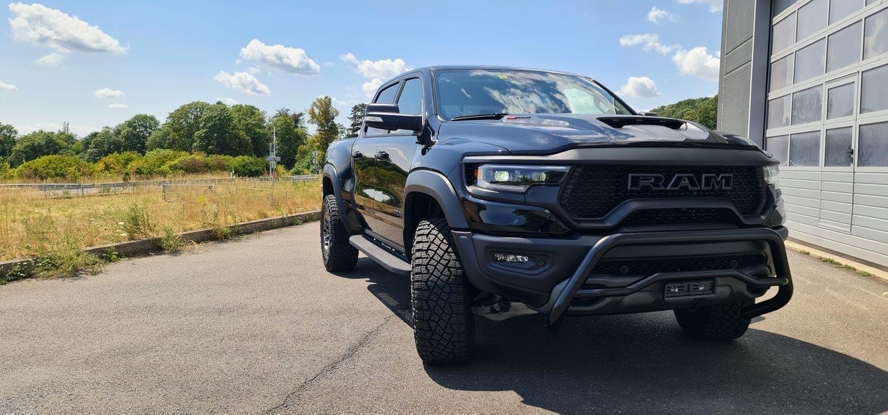 DODGE TRX